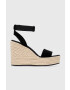 Calvin Klein Jeans velúr szandál WEDGE SANDAL SU CON fekete női platformos YW0YW01026 - Pepit.hu