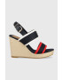 Tommy Hilfiger szandál RWB FEMININE WEDGE sötétkék női éksarkú - Pepit.hu