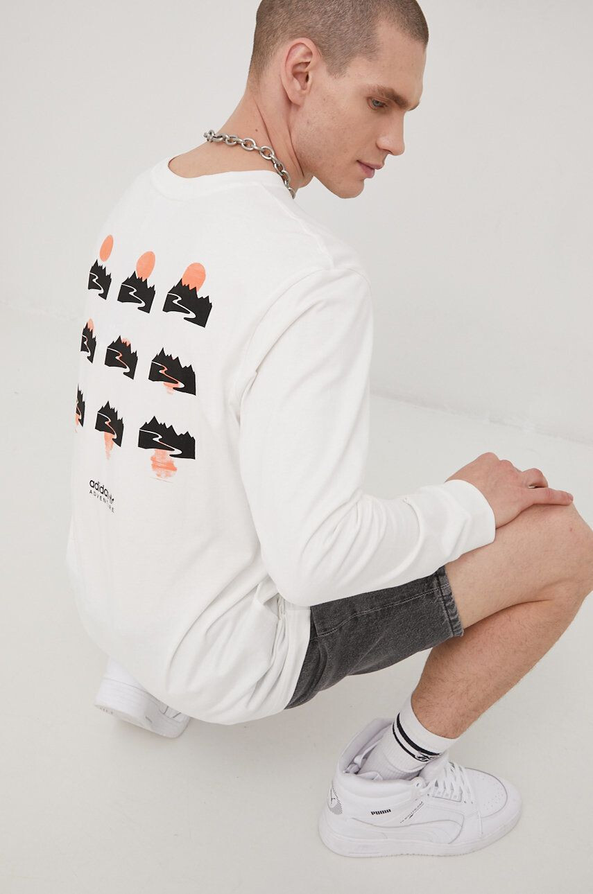 adidas Originals pamut hosszúujjú HF4783 Adventure Longsleeve fehér nyomott mintás - Pepit.hu