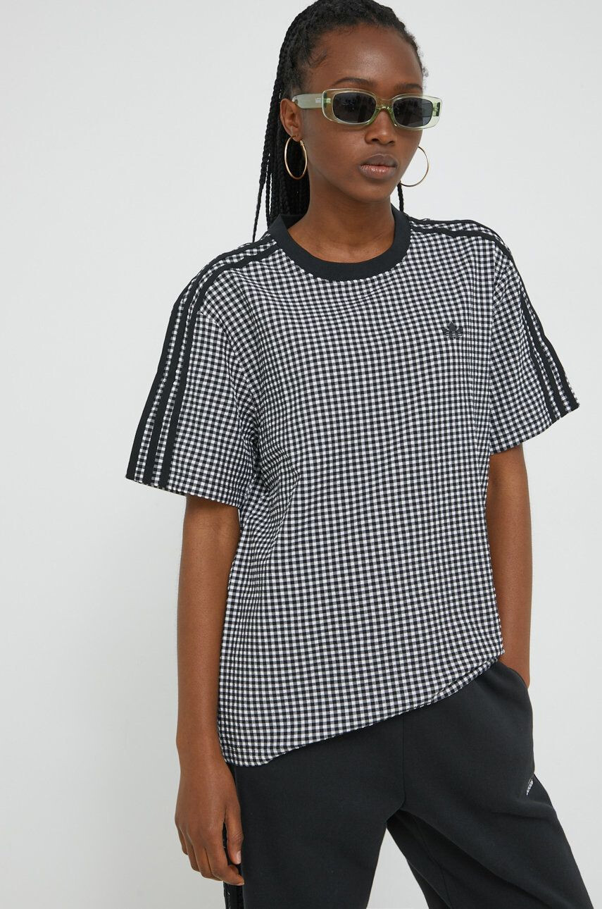 adidas Originals t-shirt Trefoil Moments - Pepit.hu