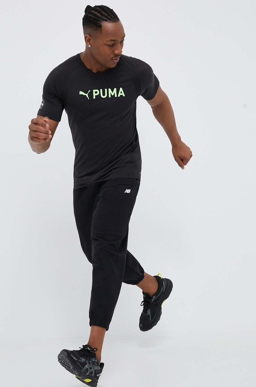 Puma edzős póló Fit Ultrabreathe Triblend fekete nyomott mintás - Pepit.hu