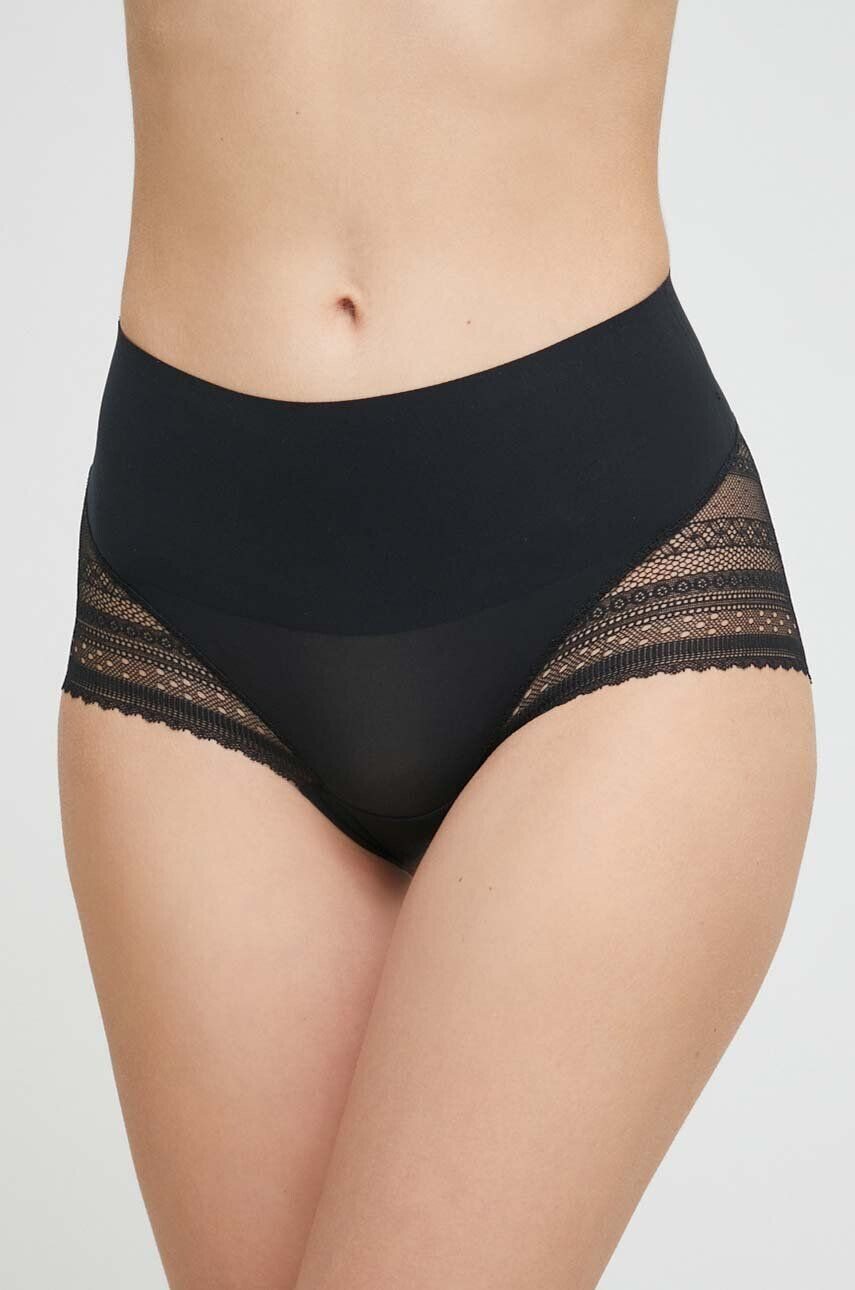 Spanx alakformáló női alsó Undie-Tectable bézs - Pepit.hu