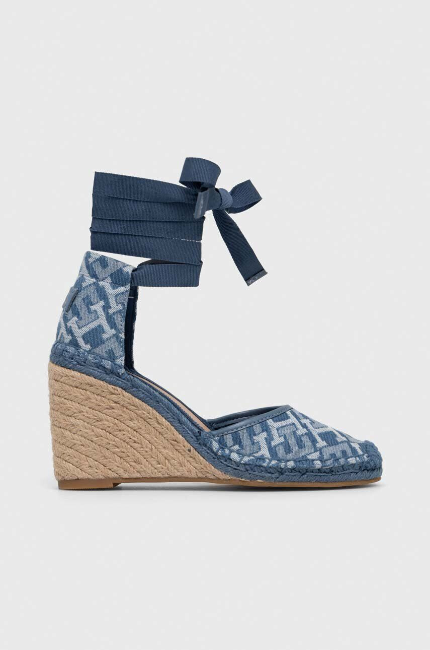 Tommy Hilfiger espadrilles CLOSED TOE WEDGE MONOGRAM női éksarkú FW0FW07011 - Pepit.hu