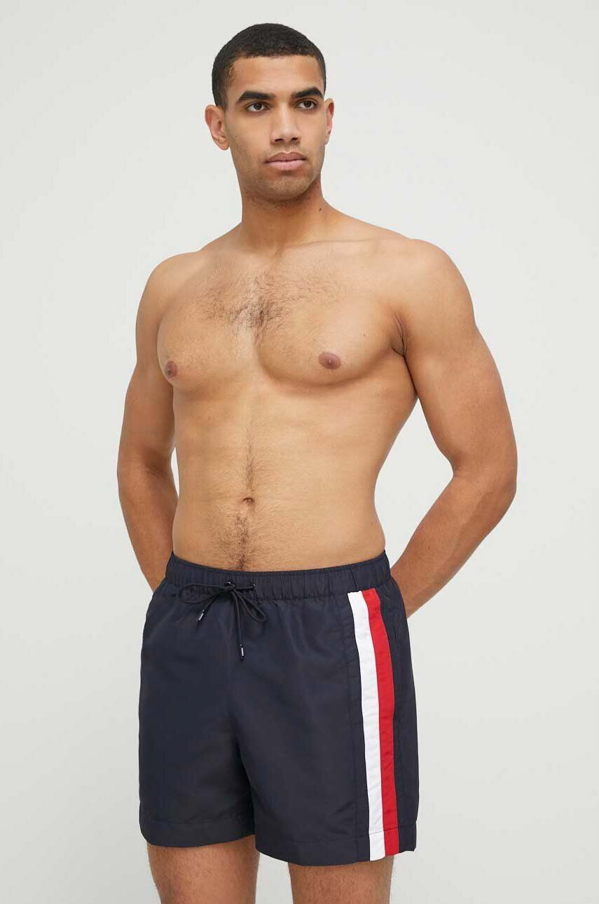 Tommy Hilfiger fürdőnadrág sötétkék - Pepit.hu