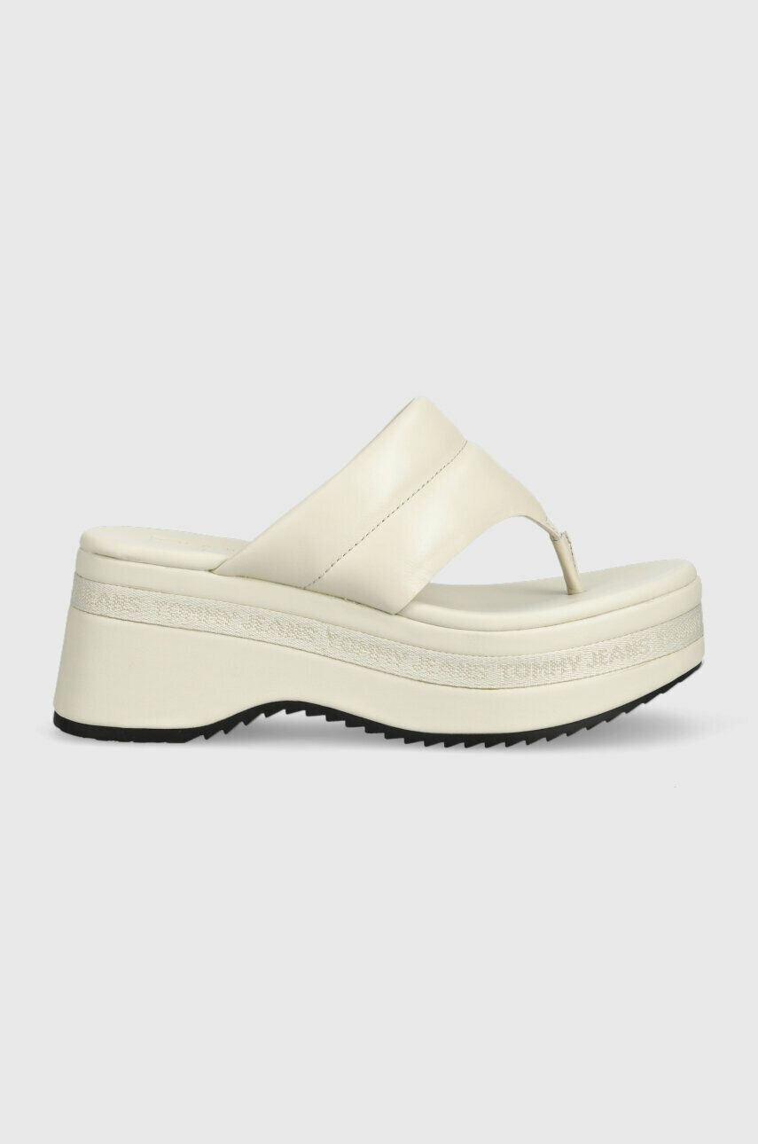 Tommy Jeans bőr flip-flop SANDAL PADDED bézs női platformos EN0EN02075 - Pepit.hu