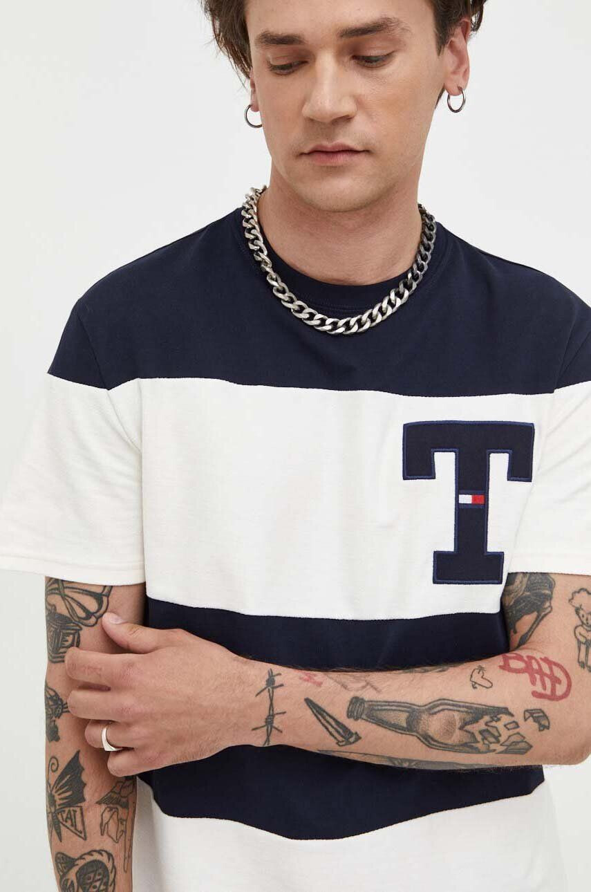 Tommy Jeans pamut póló sötétkék nyomott mintás - Pepit.hu