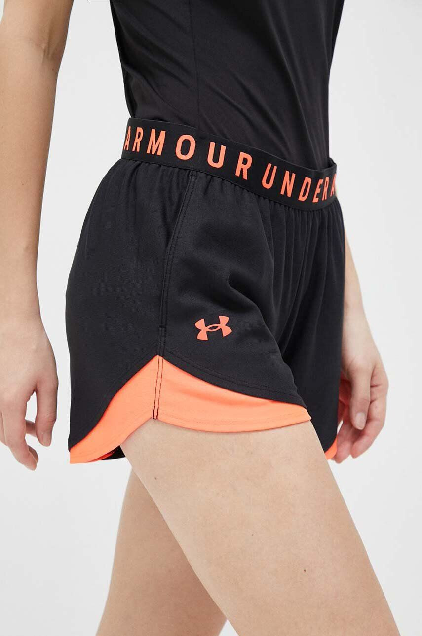 Under Armour edzős rövidnadrág Play Up 3.0 fekete nyomott mintás közepes derékmagasságú - Pepit.hu