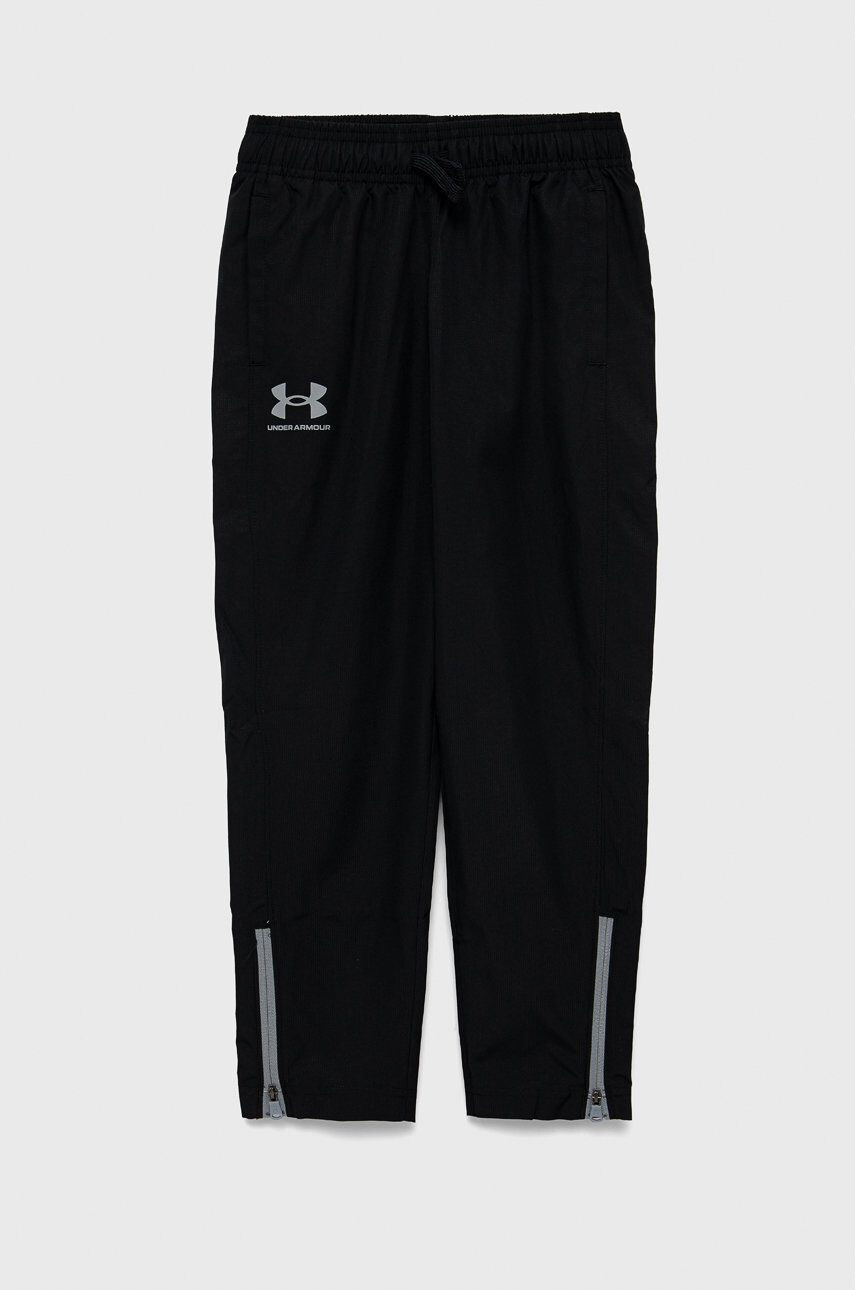 Under Armour gyerek nadrág 1370184 fekete sima - Pepit.hu