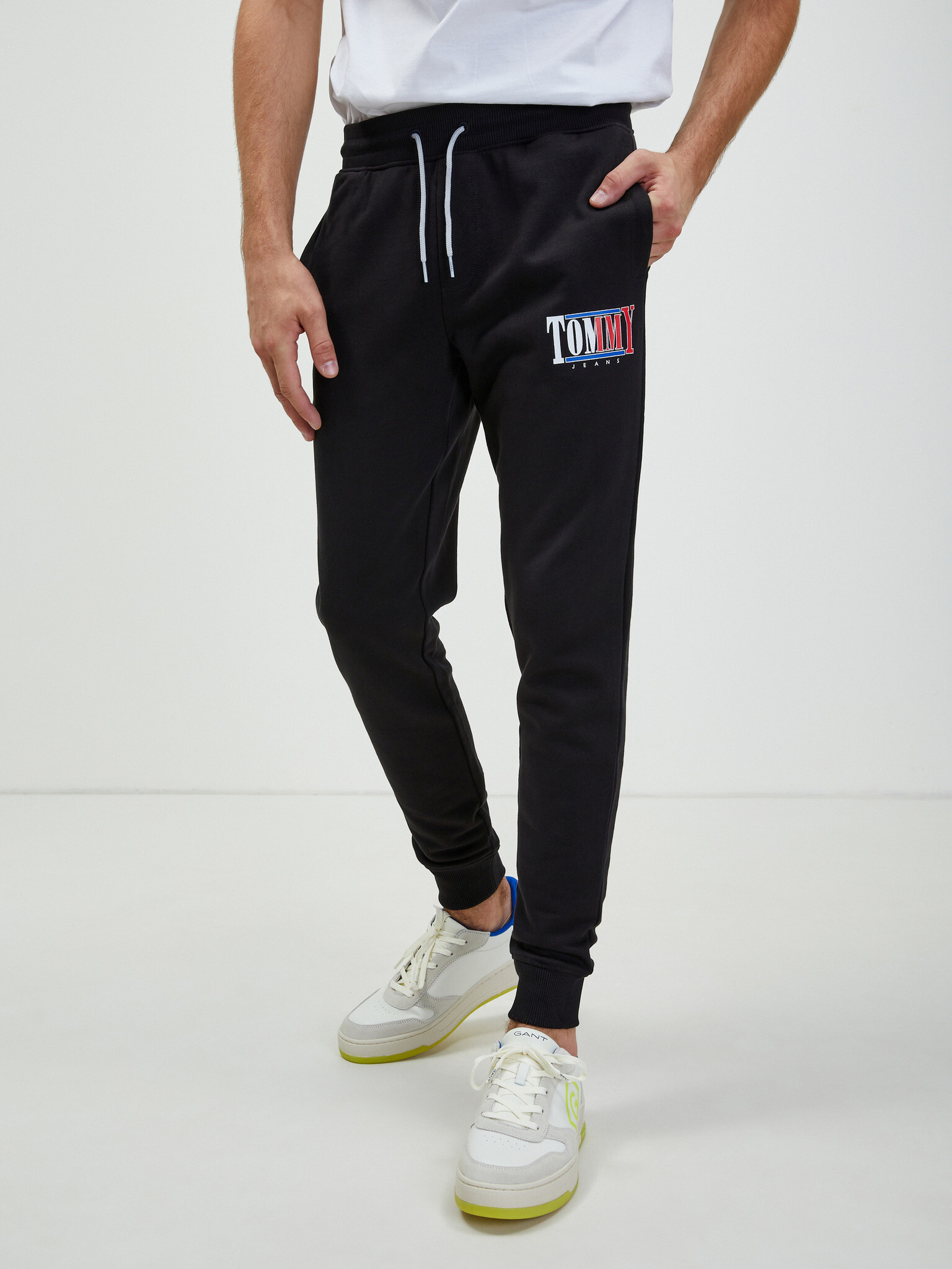 Tommy Jeans Melegítő nadrág Fekete - Pepit.hu