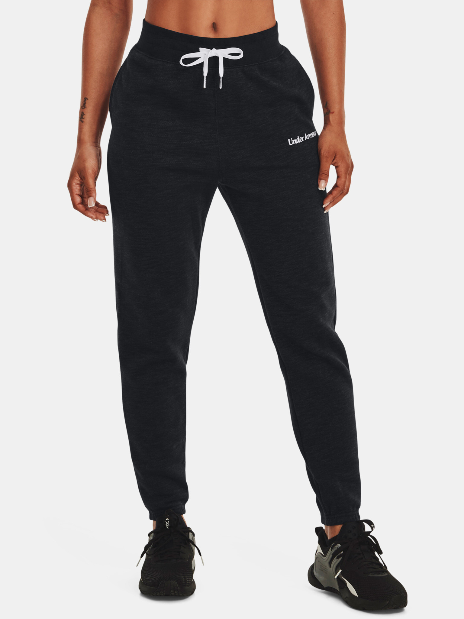 Under Armour Essential Script Pant Melegítő nadrág Fekete - Pepit.hu