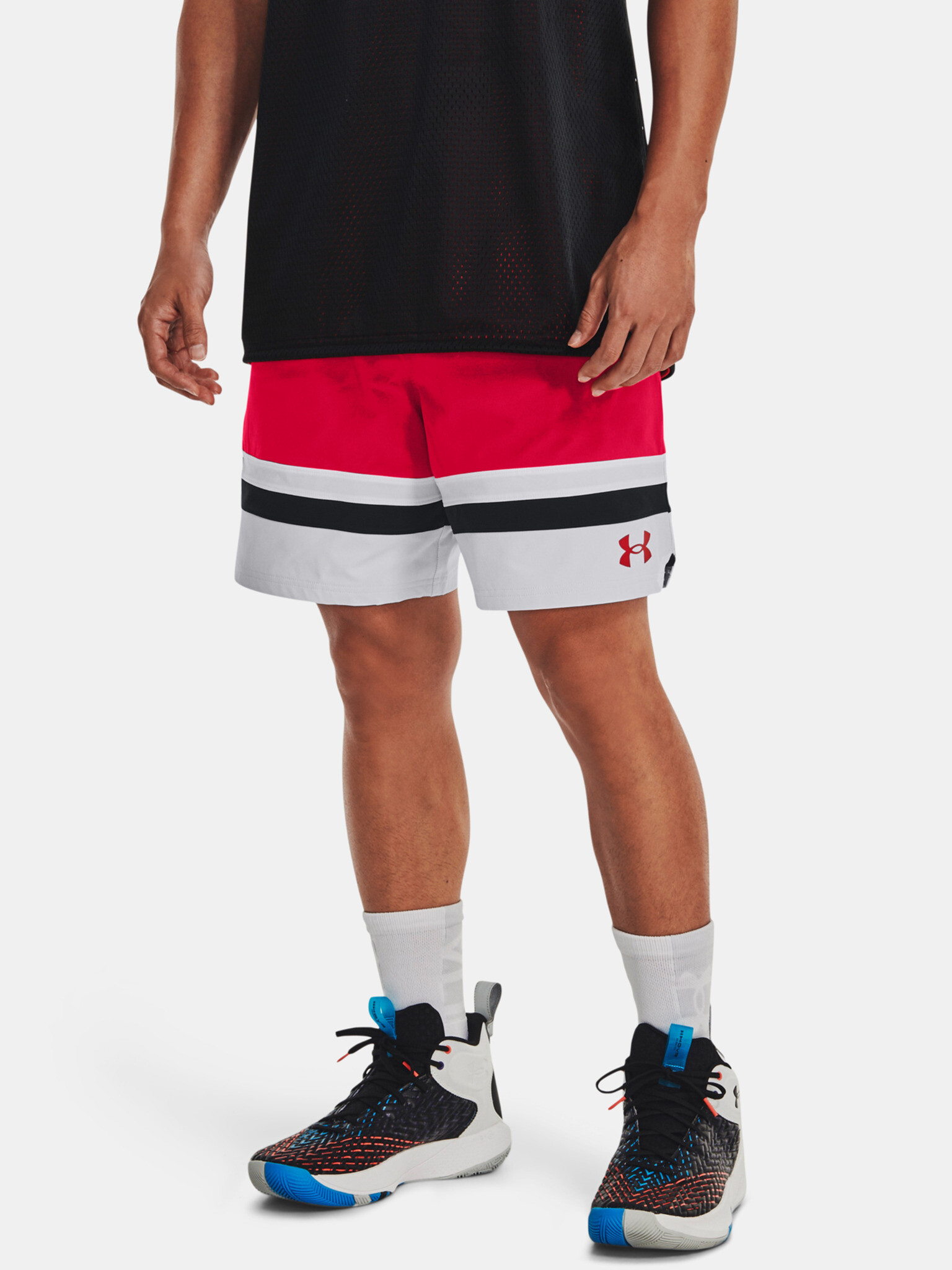 Under Armour UA Baseline Woven Short II Rövidnadrág Piros - Pepit.hu