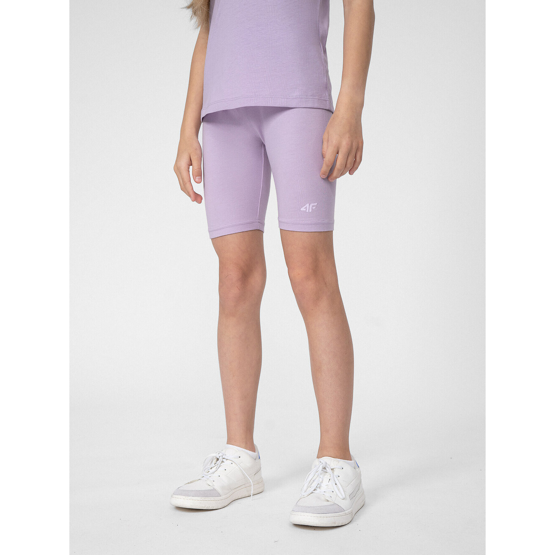 4F Sport rövidnadrág JSS23TTIGF037 Lila Slim Fit - Pepit.hu