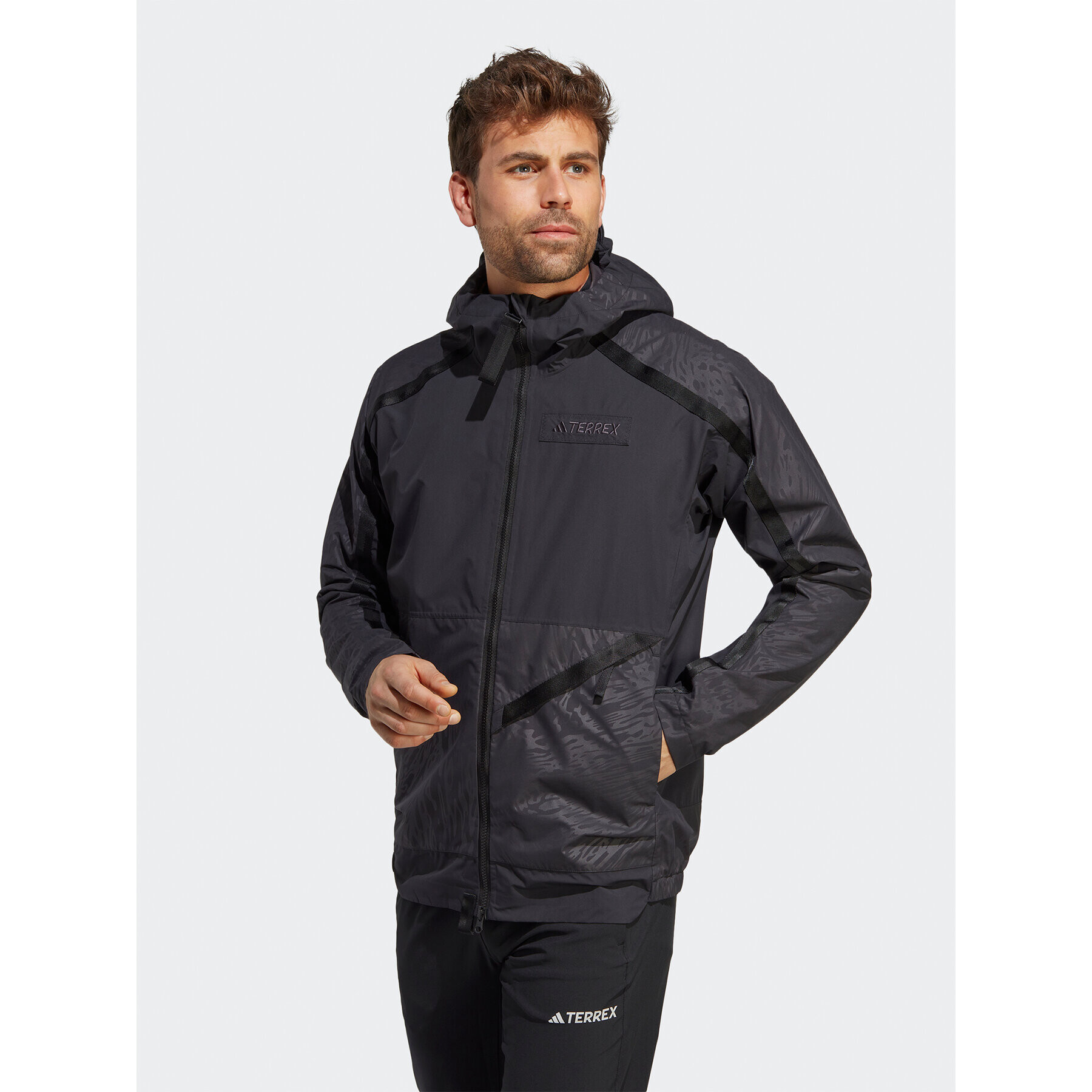 adidas Átmeneti kabát Terrex Utilitas RAIN.RDY 2.5-Layer Rain Jacket HN2928 Fekete Regular Fit - Pepit.hu