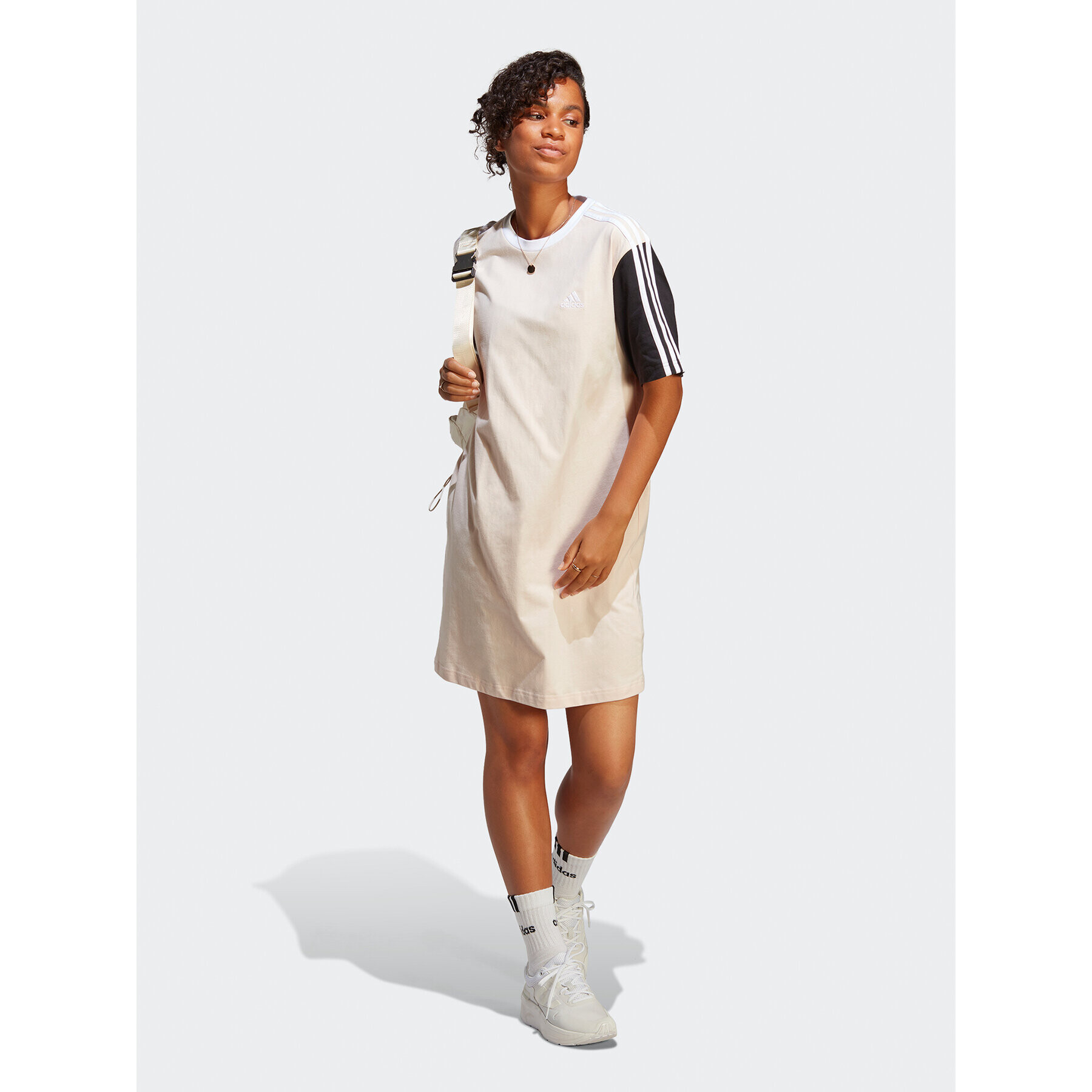 adidas Hétköznapi ruha Essentials 3-Stripes Single Jersey Boyfriend Tee Dress IC1462 Bézs Loose Fit - Pepit.hu