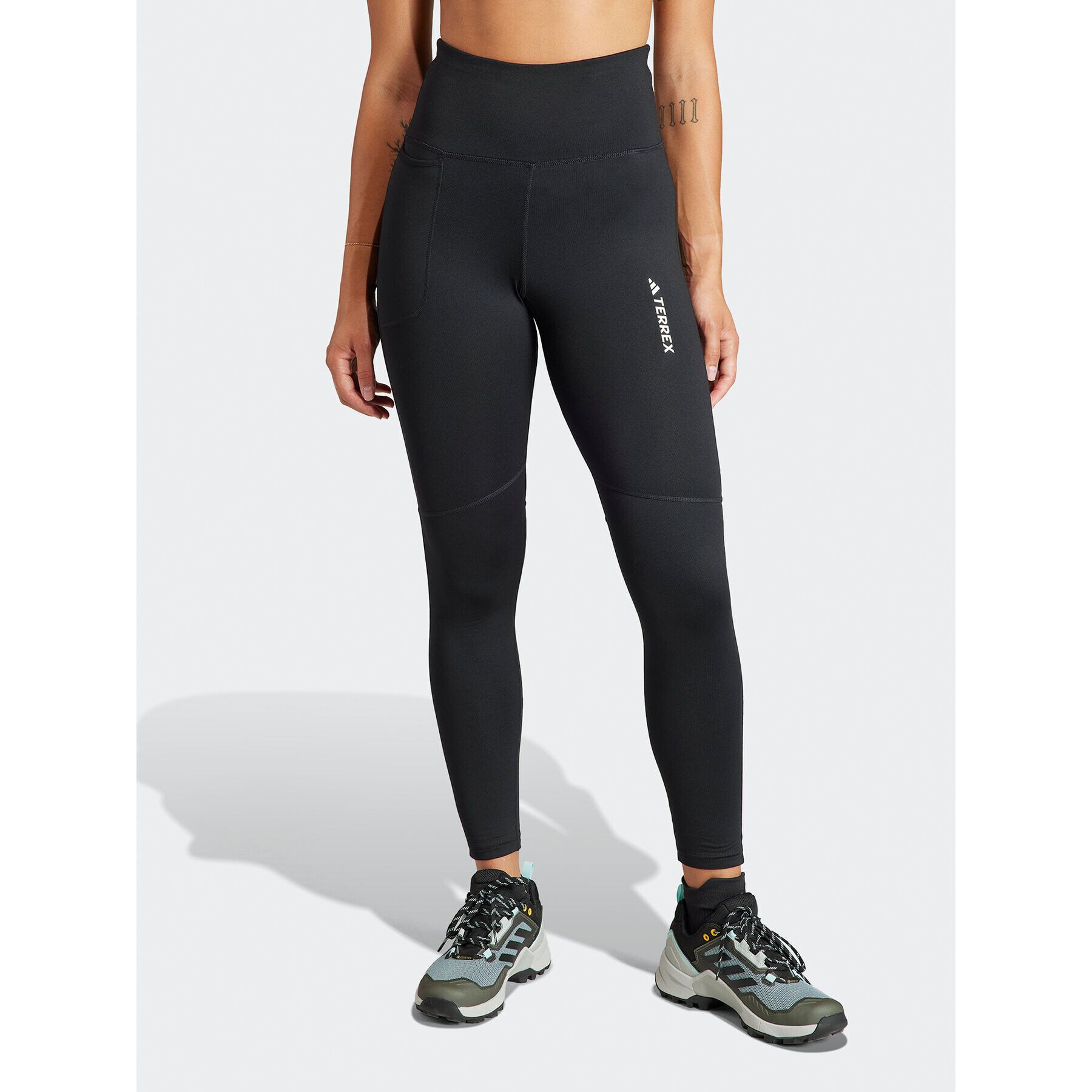 adidas Leggings Terrex Multi Brushed IT5475 Fekete Tight Fit - Pepit.hu