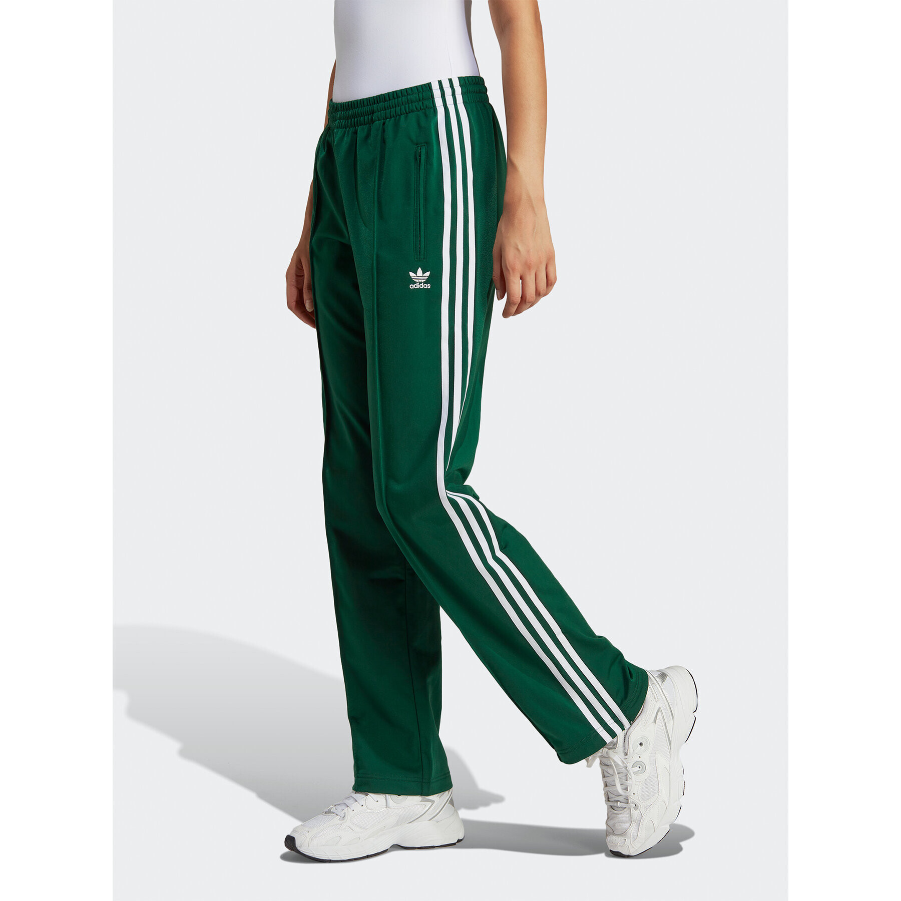 adidas Melegítő alsó Adicolor Classics Firebird Tracksuit Bottoms IB7328 Zöld Regular Fit - Pepit.hu