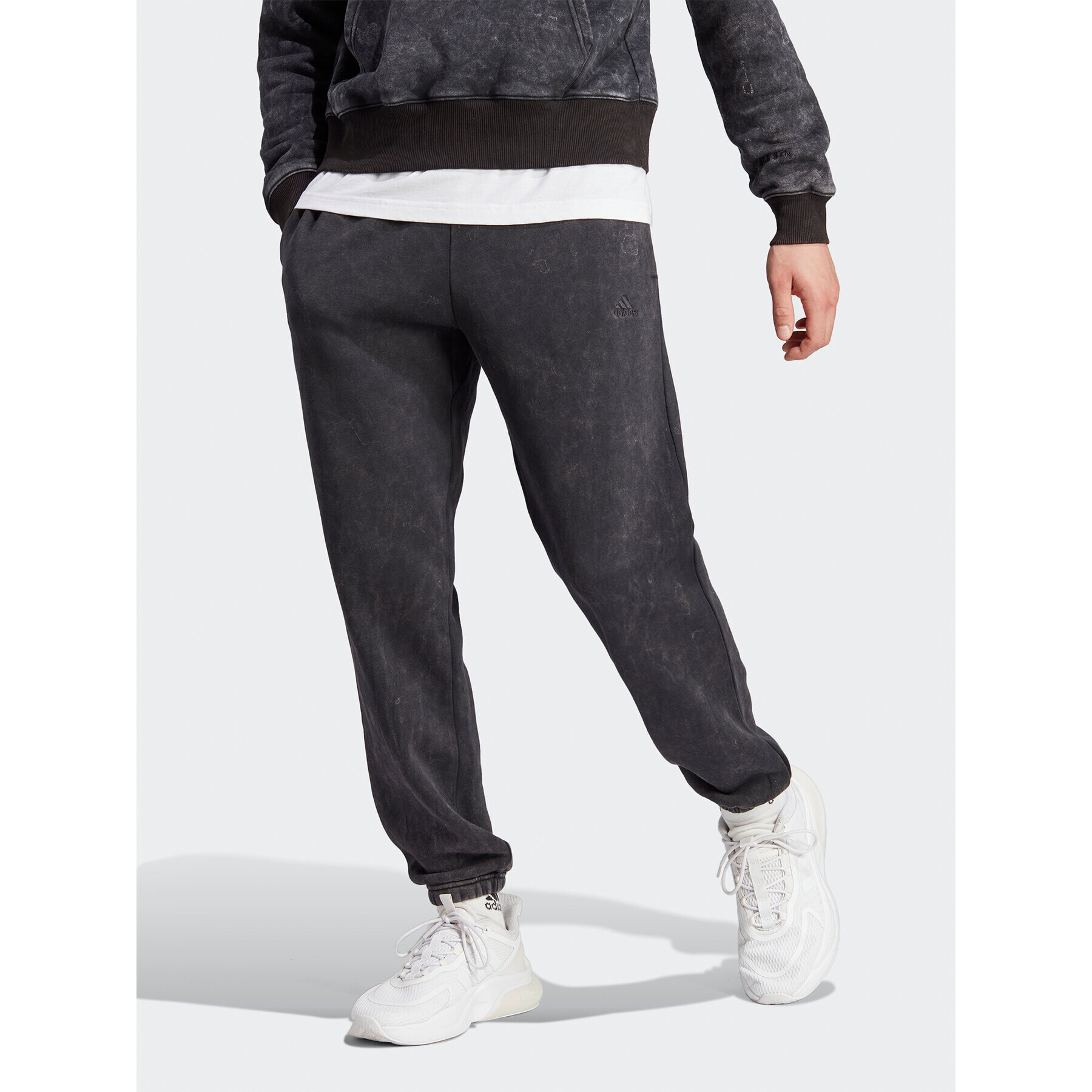 adidas Melegítő alsó ALL SZN Garment Wash IJ6932 Fekete Regular Fit - Pepit.hu