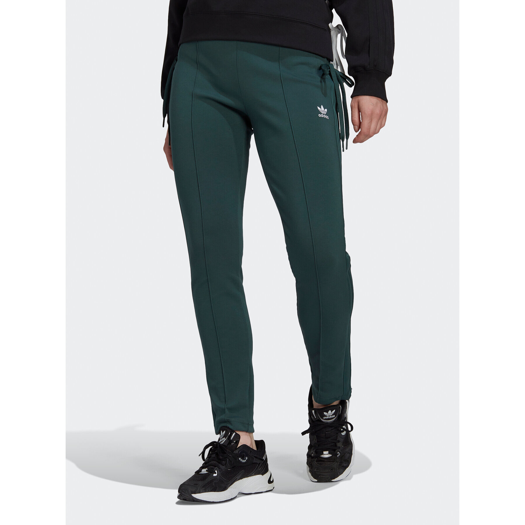 adidas Melegítő alsó Always Original Laced HK5083 Zöld Slim Fit - Pepit.hu