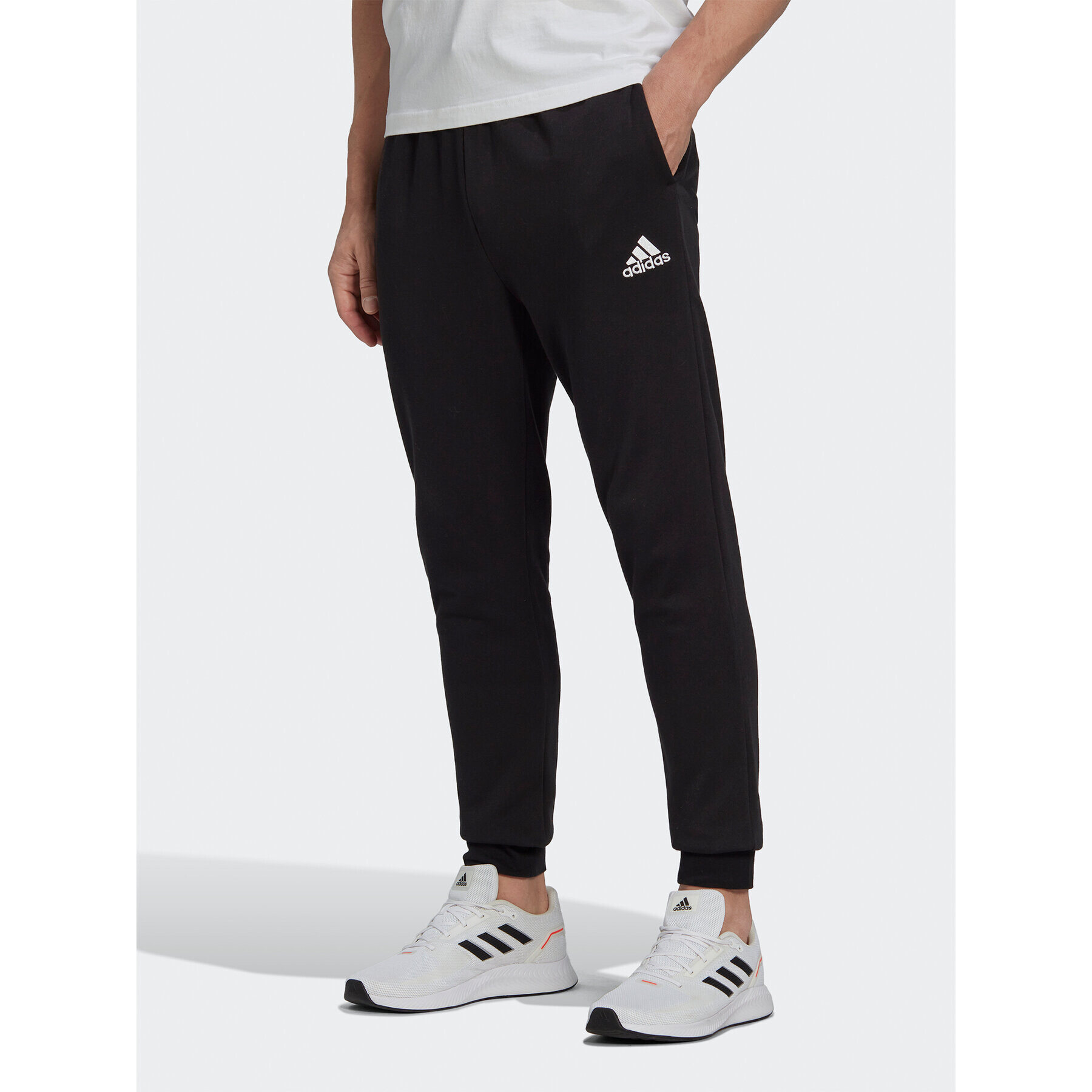 adidas Melegítő alsó Essentials Fleece Regular Tapered Joggers HL2236 Fekete Regular Fit - Pepit.hu