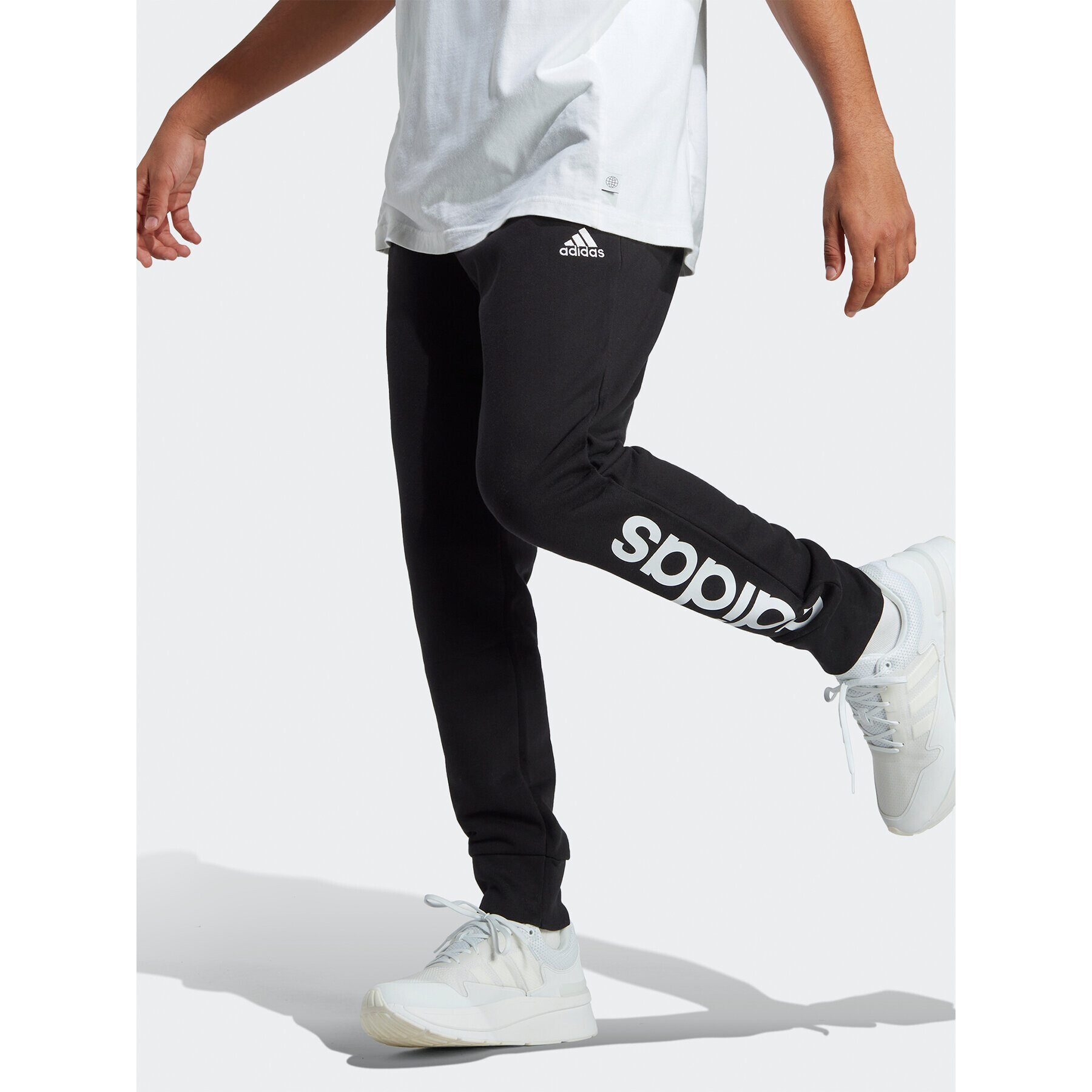 adidas Melegítő alsó Essentials French Terry Tapered Cuff Logo Joggers IC0063 Fekete Regular Fit - Pepit.hu