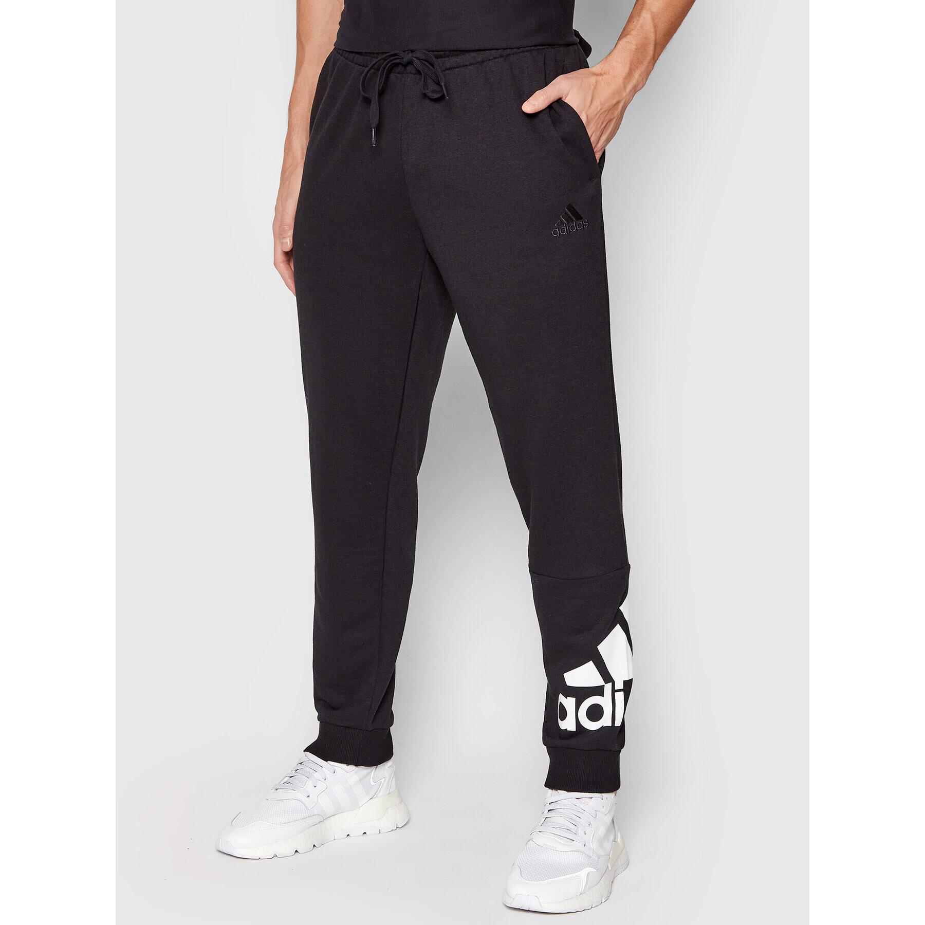 adidas Melegítő alsó Essentials GK8968 Fekete Regular Fit - Pepit.hu