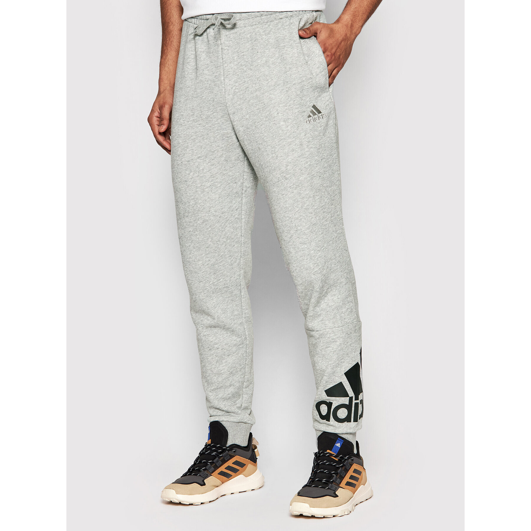 adidas Melegítő alsó Essentials GK8978 Szürke Regular Fit - Pepit.hu