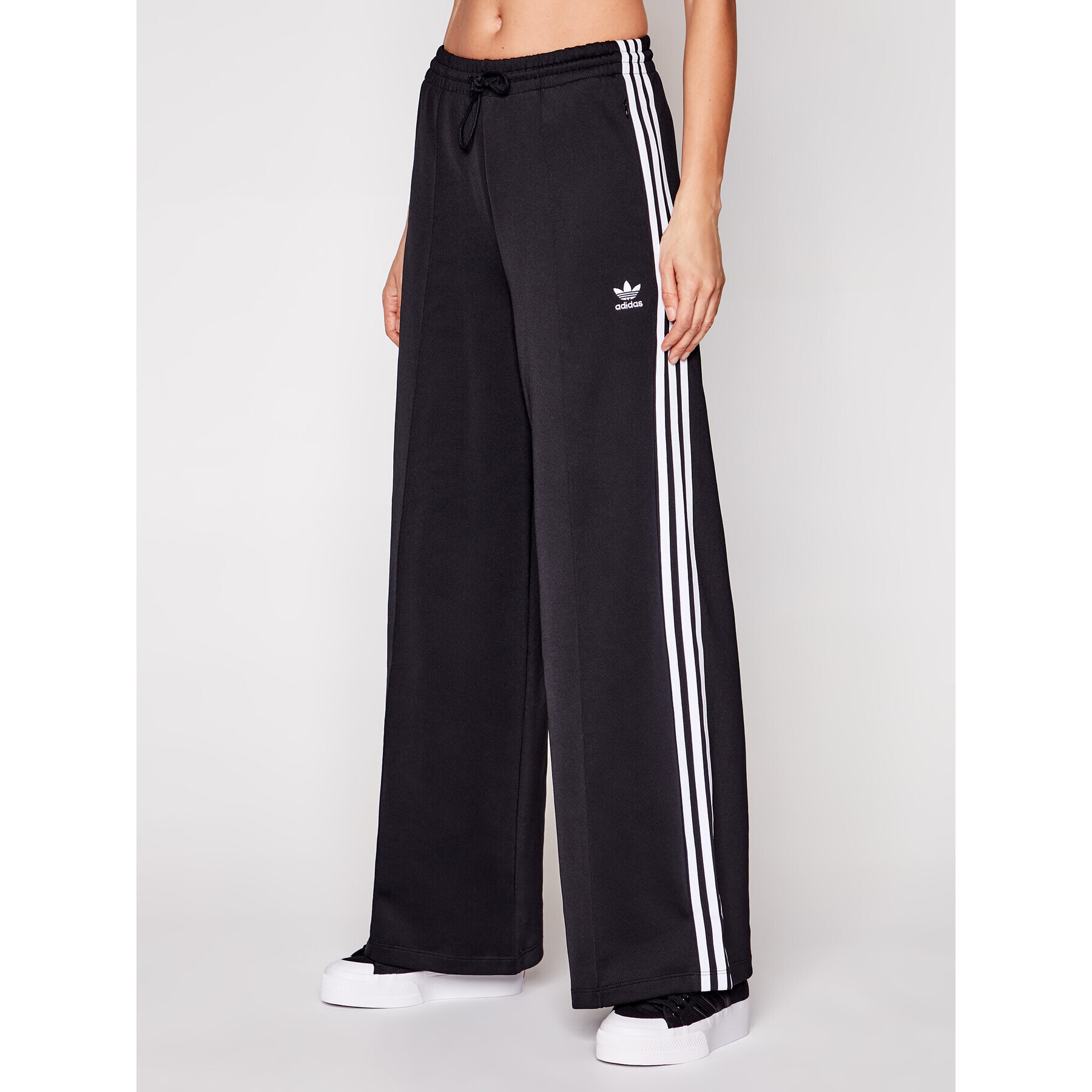 adidas Melegítő alsó Primeblue Wide Leg GD2273 Fekete Relaxed Fit - Pepit.hu