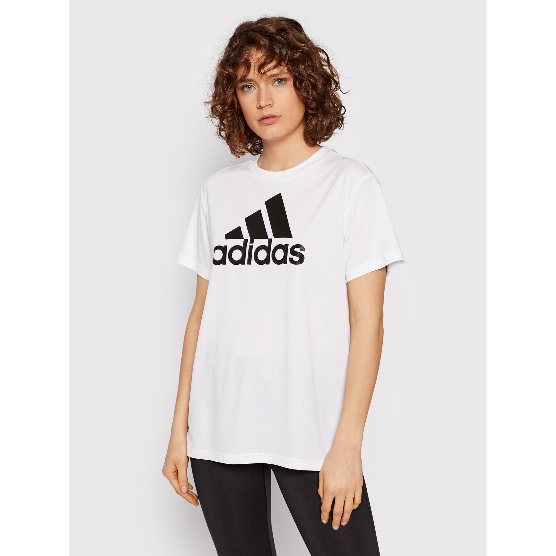 adidas Póló Aeroready Designed To Move Boyfriend Sport HE6741 Fehér Loose Fit - Pepit.hu