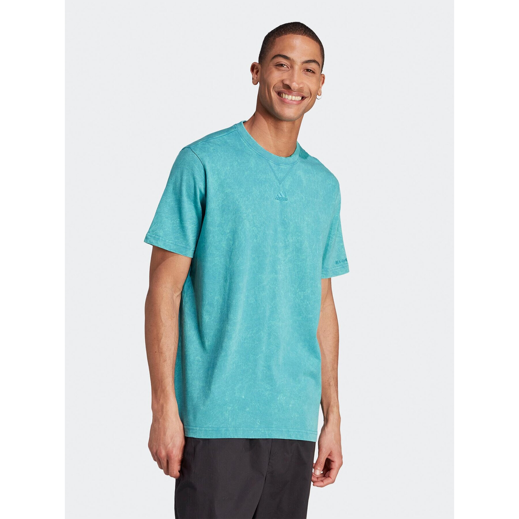 adidas Póló ALL SZN Garment-Wash IJ6922 Kék Loose Fit - Pepit.hu