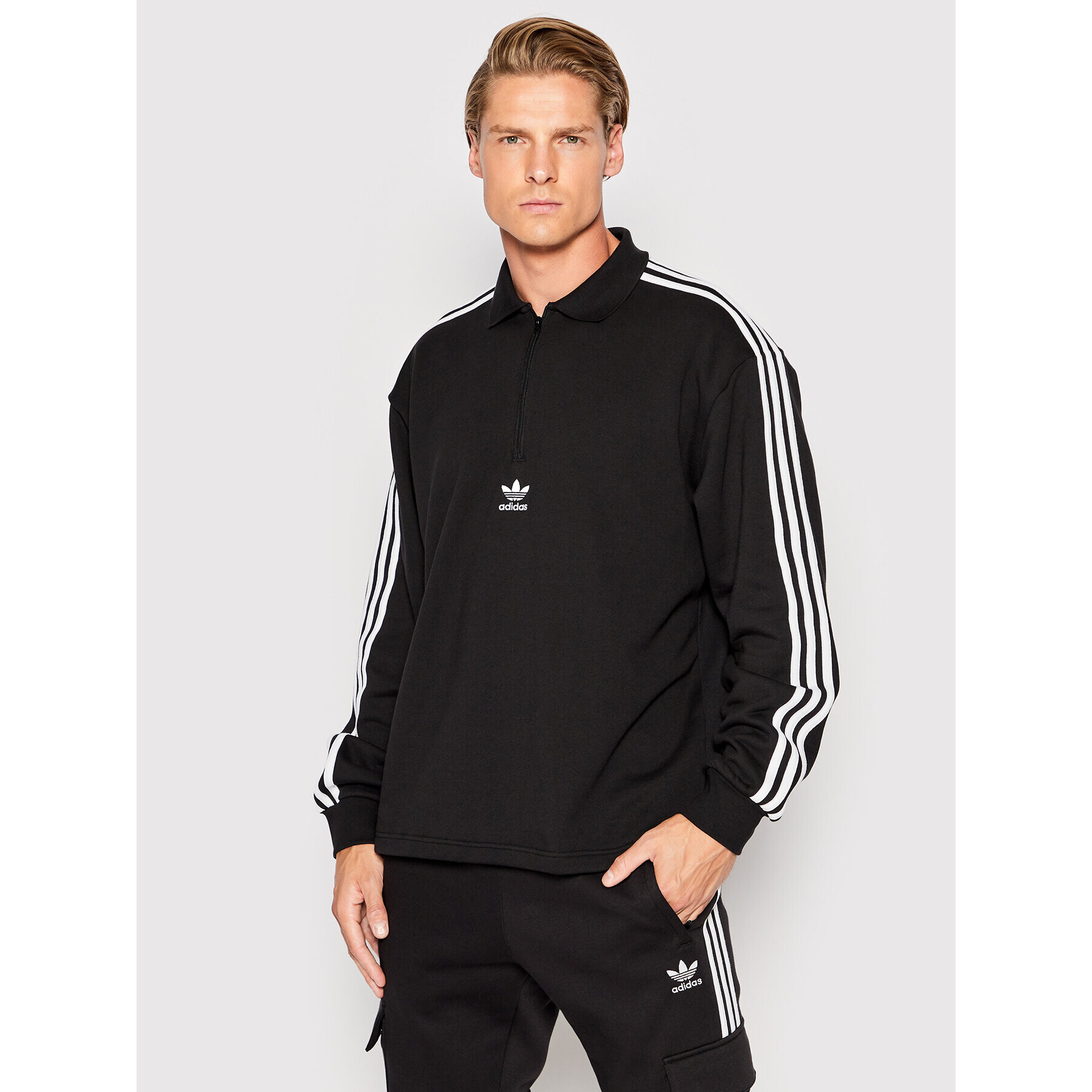 adidas Pulóver adicolor 3 Stripes HK7425 Fekete Relaxed Fit - Pepit.hu