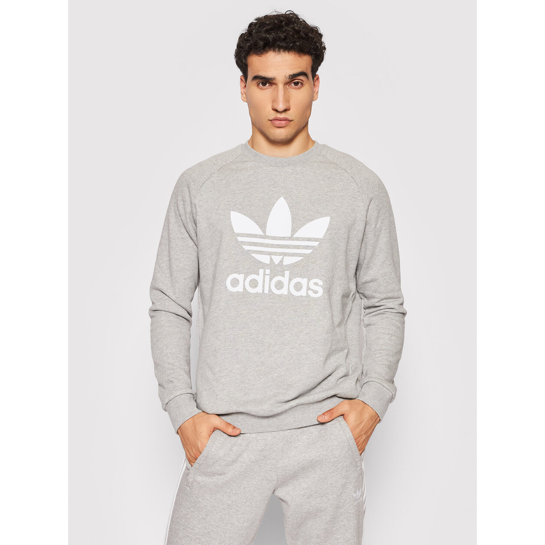 adidas Pulóver adicolor Classics Trefoil Crewneck H06650 Szürke Regular Fit - Pepit.hu