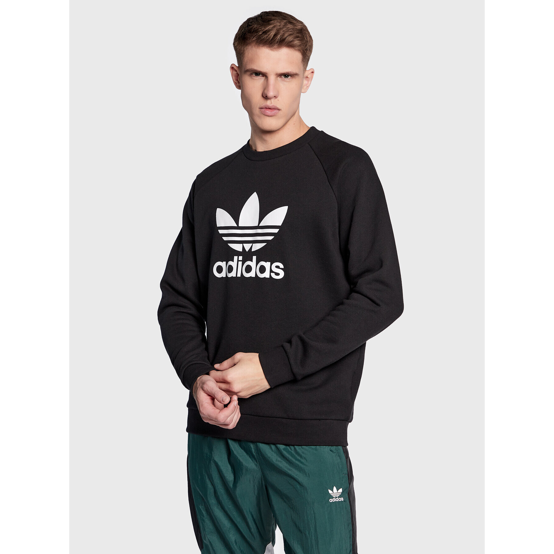 adidas Pulóver adicolor Classics Trefoil Crewneck IA4854 Fekete Regular Fit - Pepit.hu