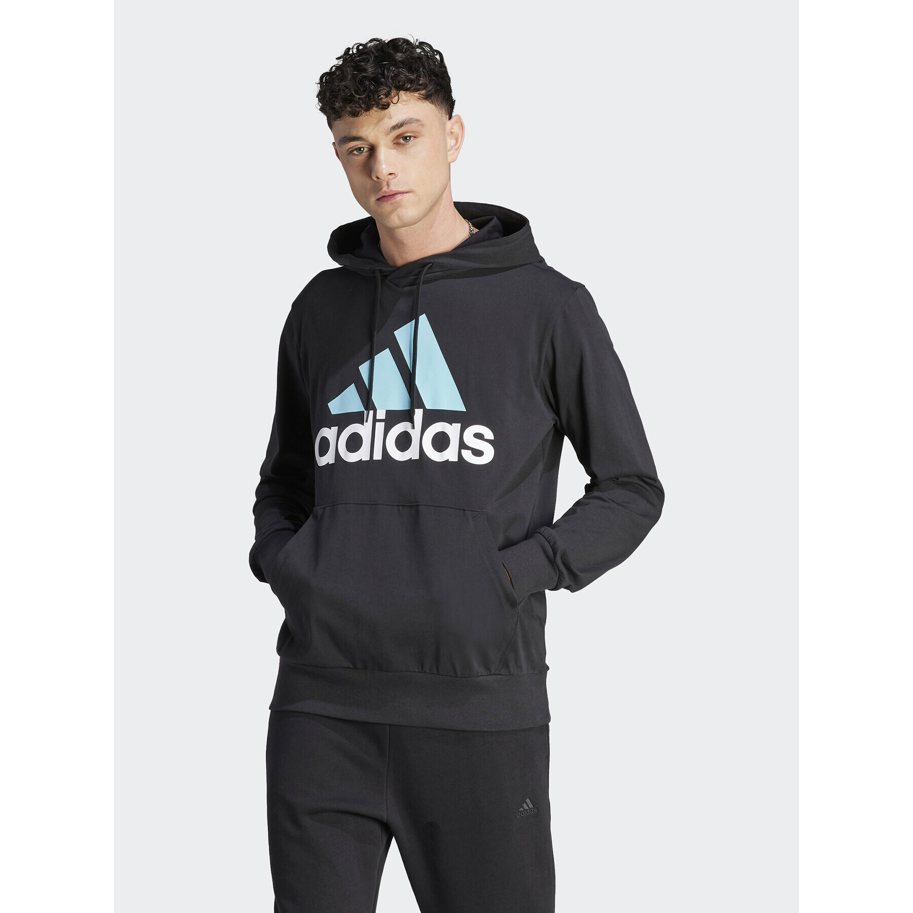 adidas Pulóver Essentials Logo Hoodie IJ8574 Fekete Regular Fit - Pepit.hu