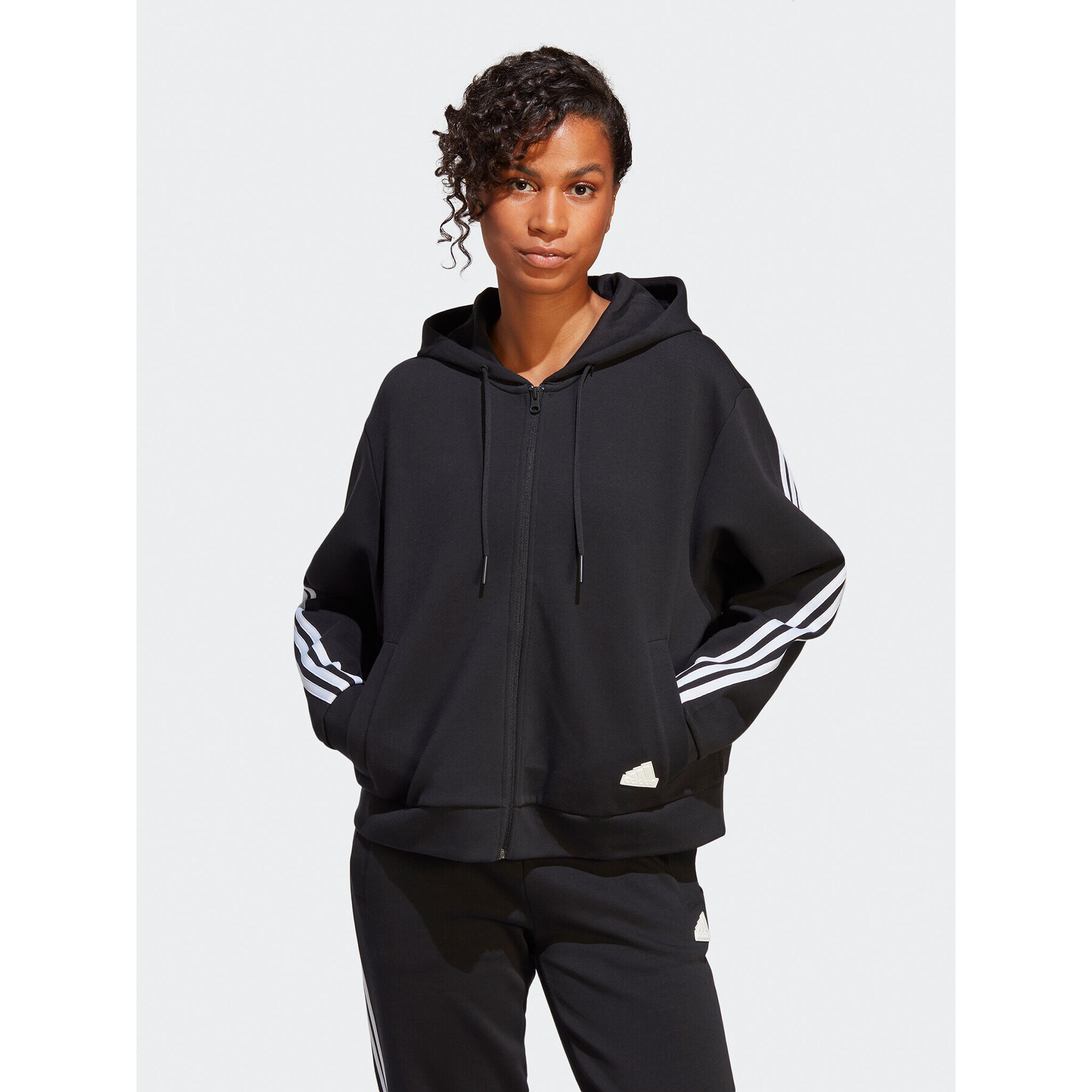 adidas Pulóver Future Icons 3-Stripes Full-Zip Hoodie HT4715 Fekete Loose Fit - Pepit.hu