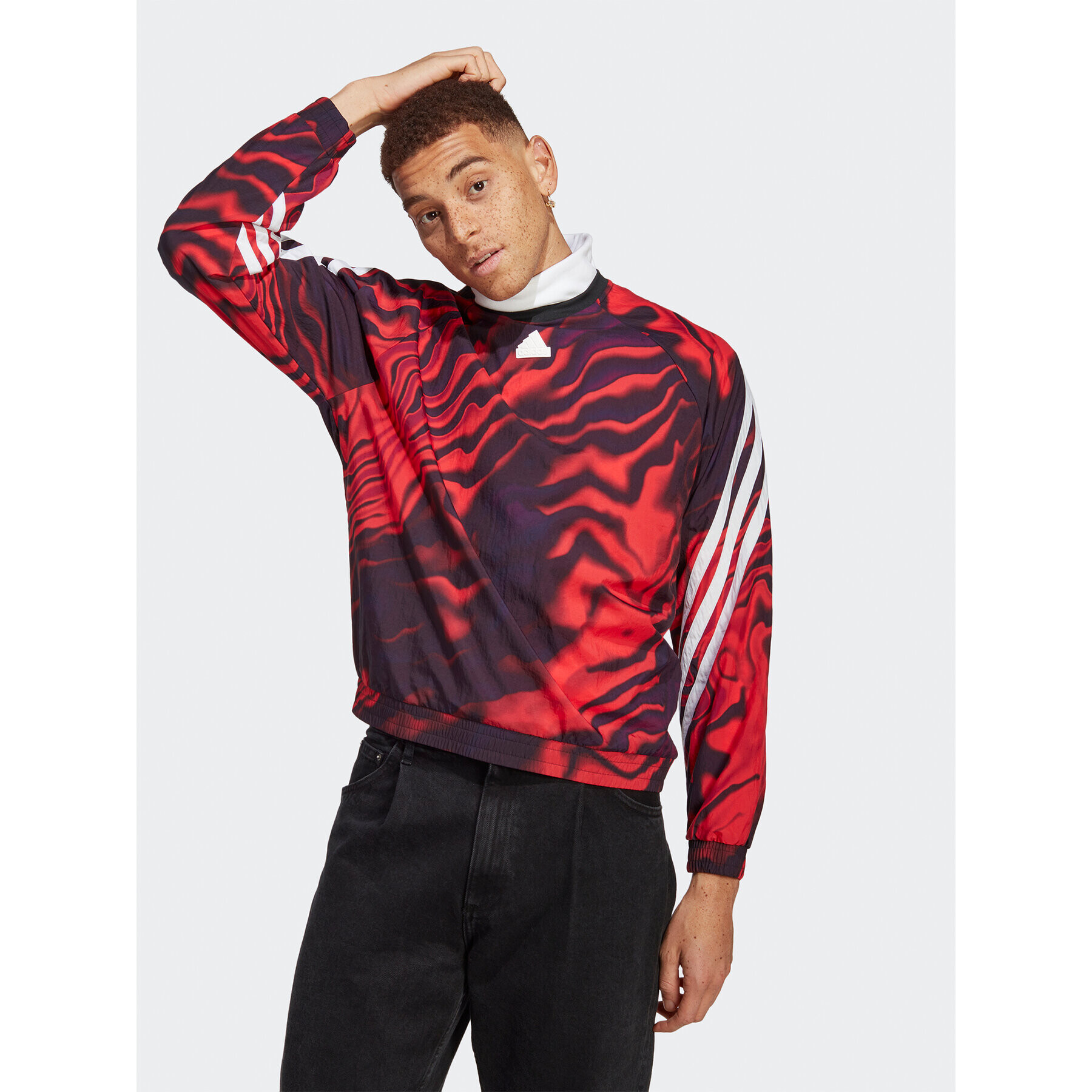 adidas Pulóver Future Icons Graphic Crew Sweatshirt IC8266 Piros Loose Fit - Pepit.hu