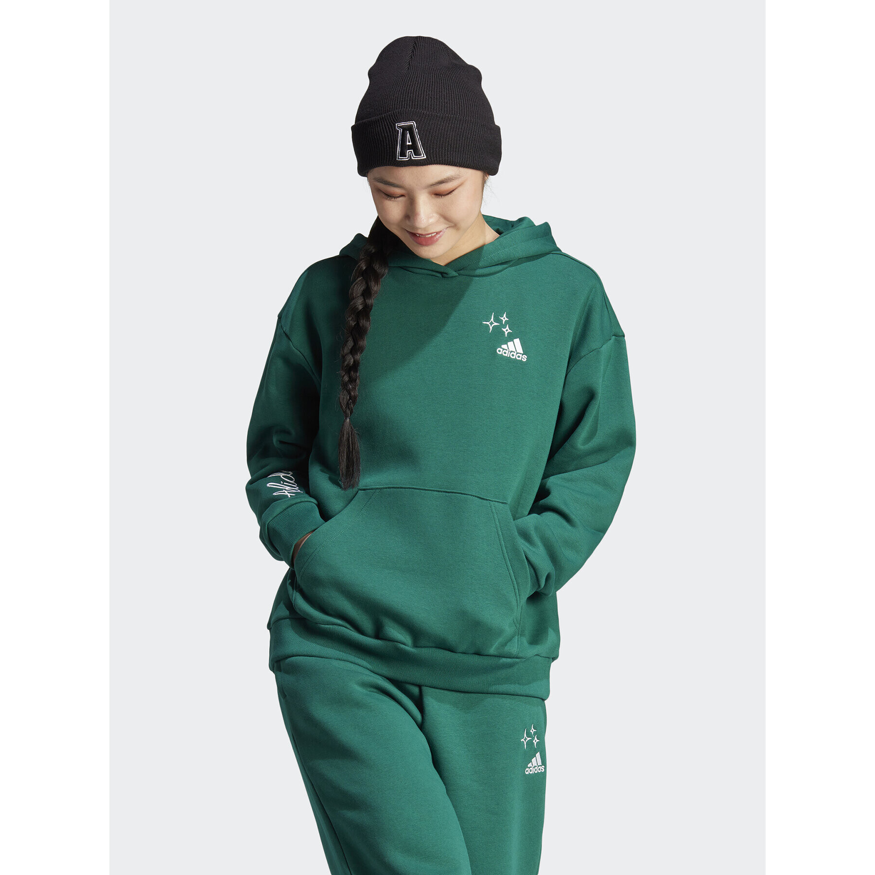 adidas Pulóver Scribble Embroidery IJ8738 Zöld Loose Fit - Pepit.hu