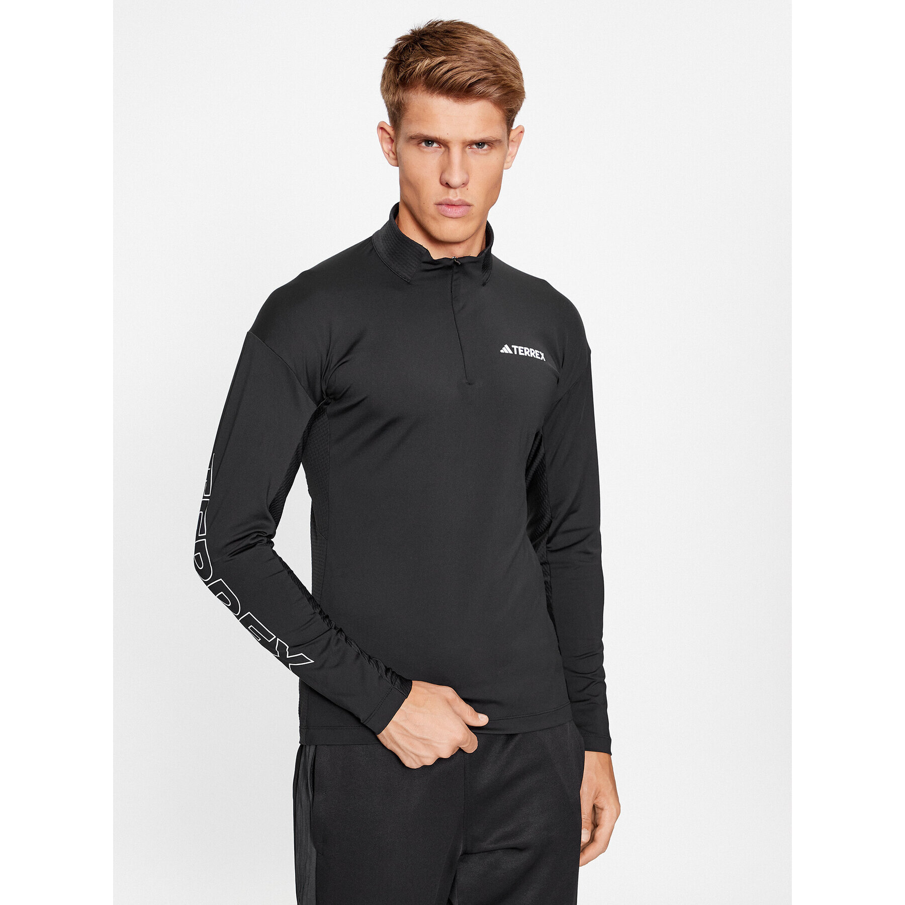 adidas Technikai póló HZ6252 Fekete Slim Fit - Pepit.hu