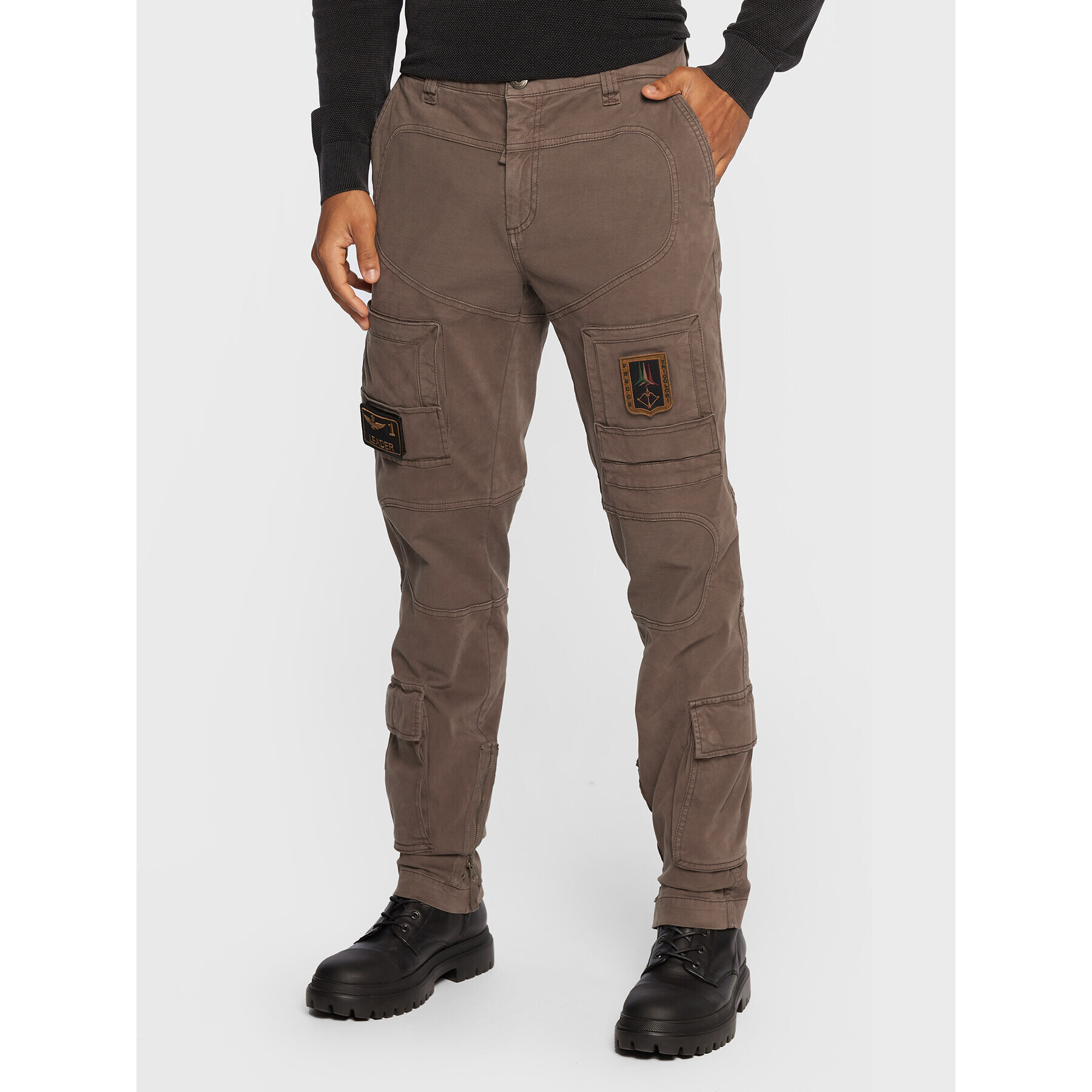 Aeronautica Militare Szövet nadrág 222PA939CT83 Barna Regular Fit - Pepit.hu