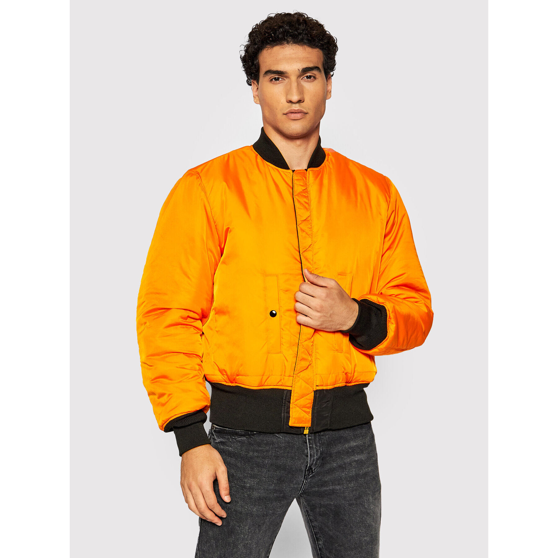 Alpha Industries Bomber dzseki Ma-1 100101 Fekete Regular Fit - Pepit.hu