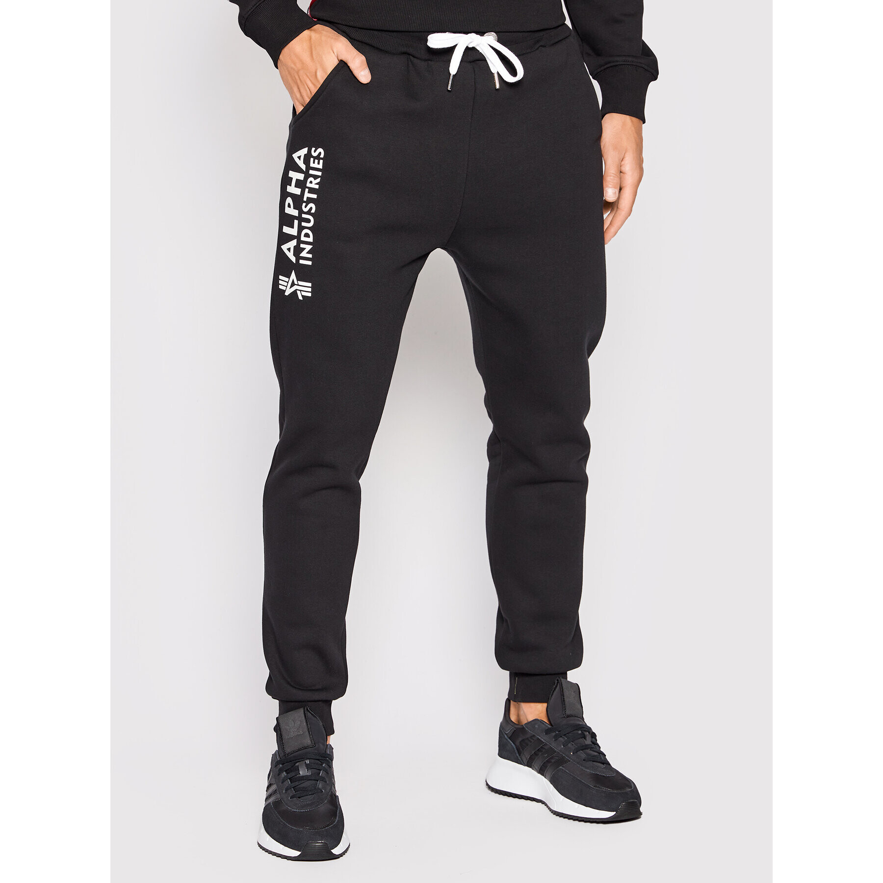 Alpha Industries Melegítő alsó Basic 116368 Fekete Regular Fit - Pepit.hu