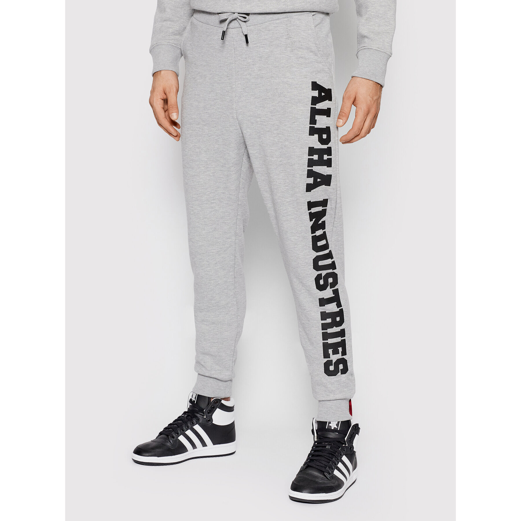 Alpha Industries Melegítő alsó Big Letters 126343 Szürke Regular Fit - Pepit.hu