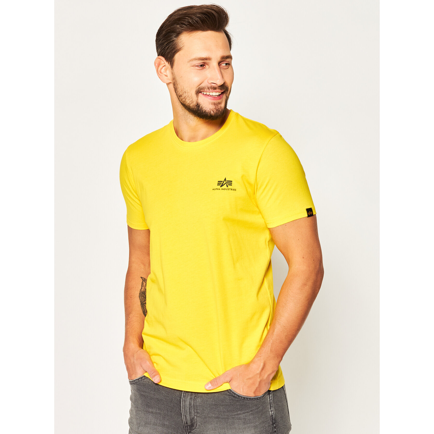 Alpha Industries Póló Basic T Small Logo 188505 Sárga Regular Fit - Pepit.hu