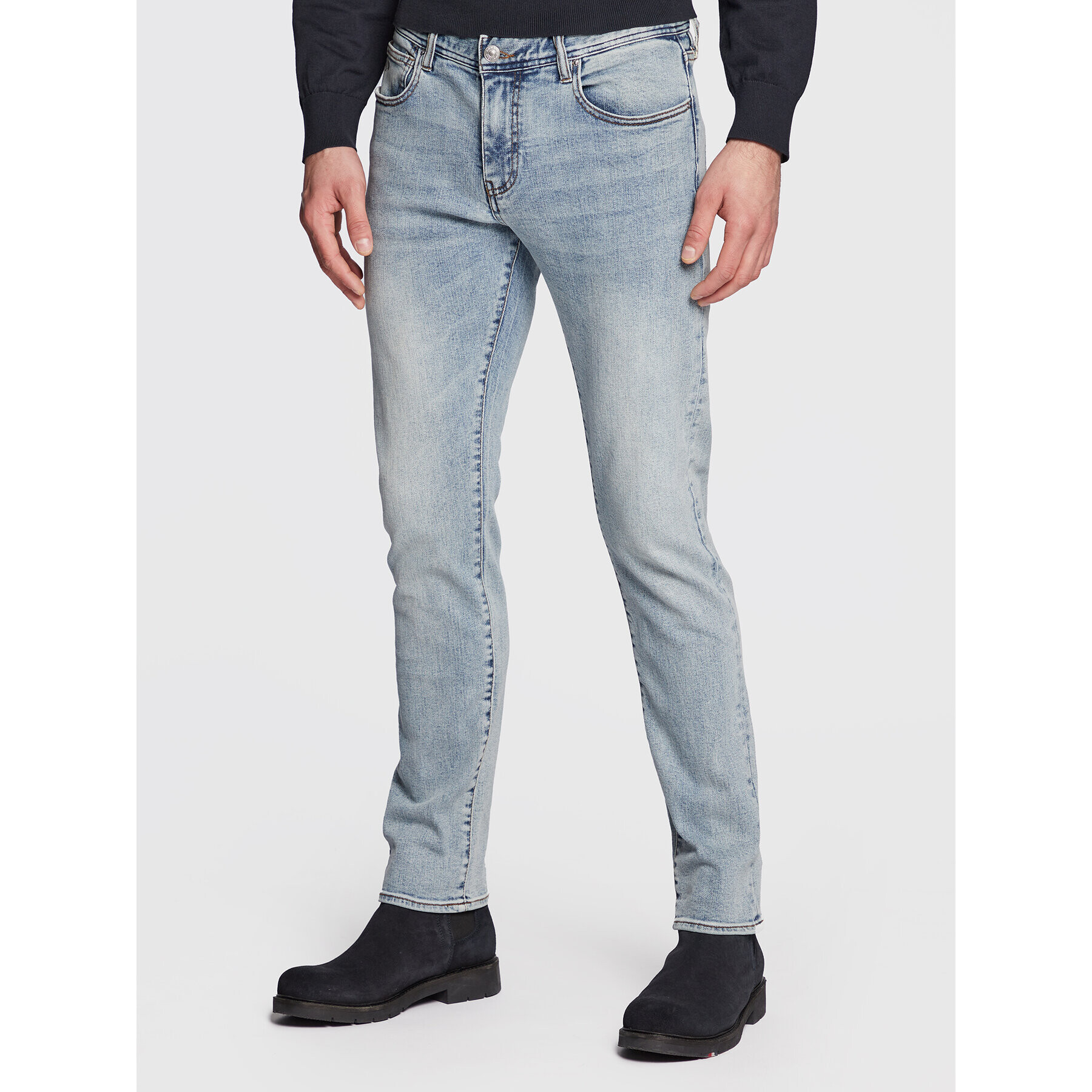 Armani Exchange Farmer 6LZJ13 Z1VKZ 1500 Kék Slim Fit - Pepit.hu