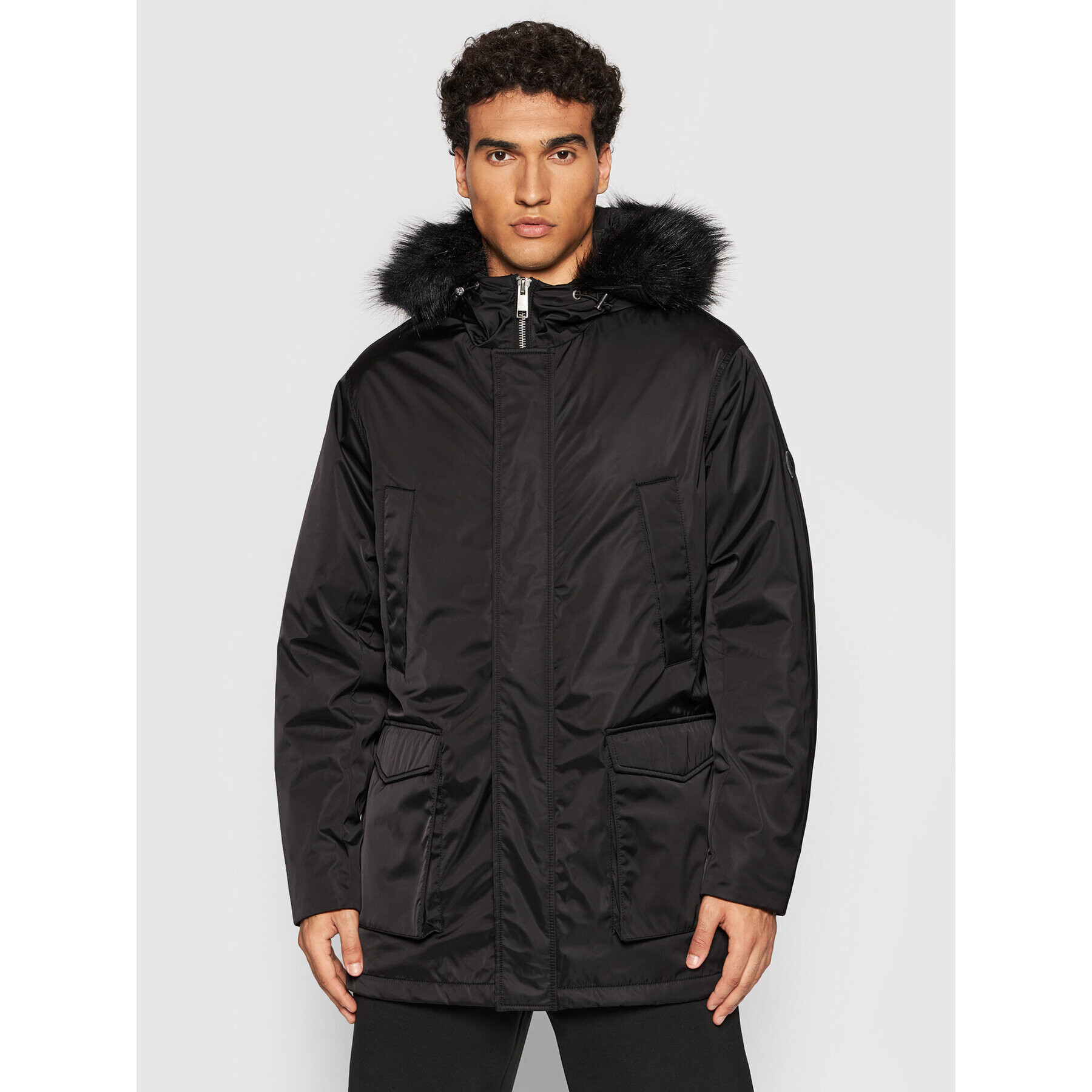 Armani Exchange Parka 6KZK36 ZNIVZ 1200 Fekete Regular Fit - Pepit.hu