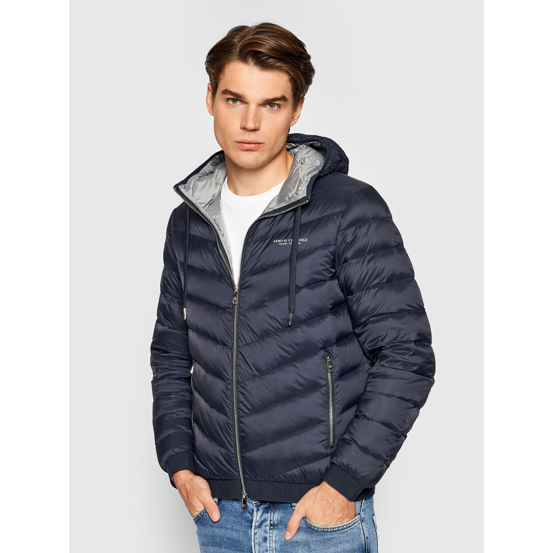 Armani Exchange Pehelykabát 8NZB53 ZNW3Z 5578 Sötétkék Regular Fit - Pepit.hu