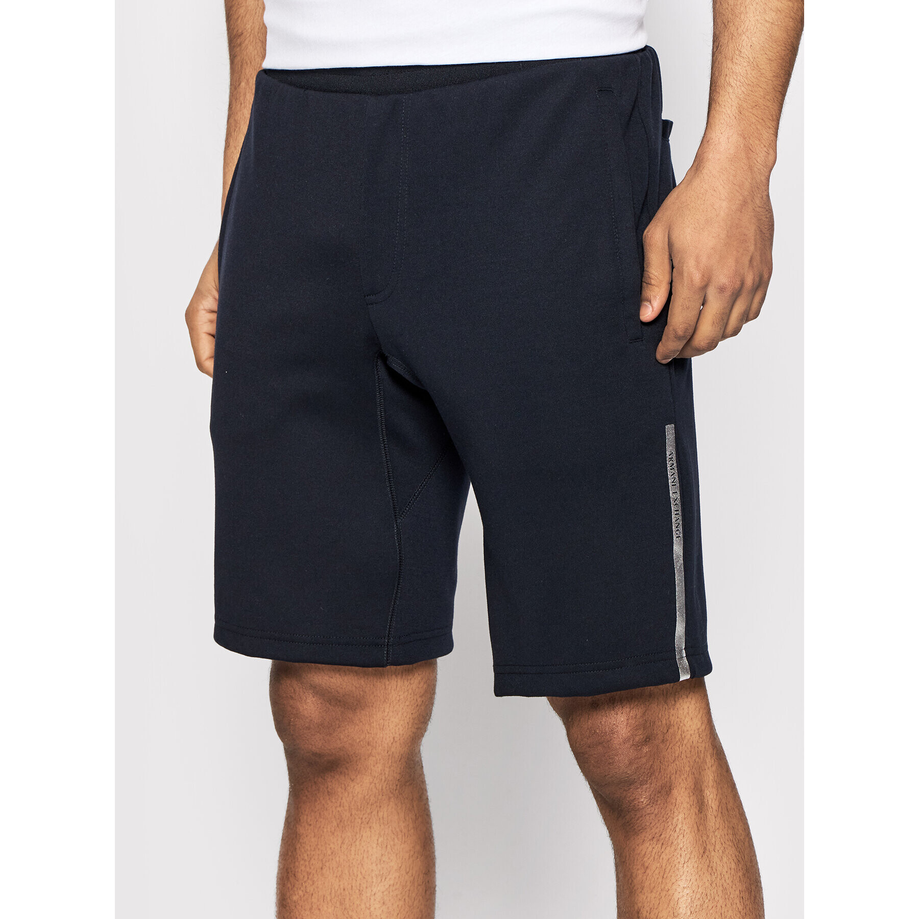 Armani Exchange Sport rövidnadrág 3LZSNA Z9N1Z 05FB Sötétkék Regular Fit - Pepit.hu