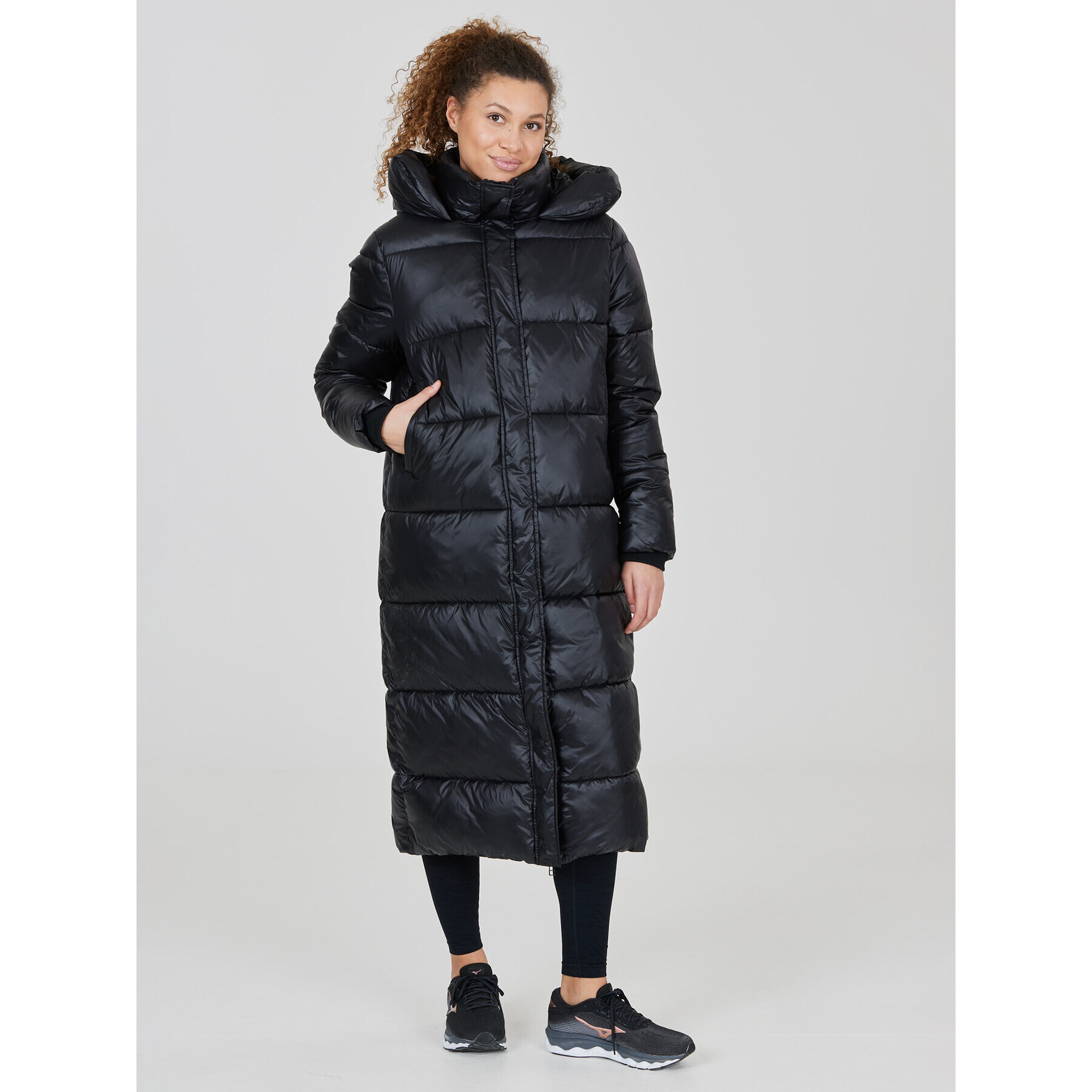 Athlecia Pehelykabát Elly W Maxi Puffer EA233361 Fekete Regular Fit - Pepit.hu