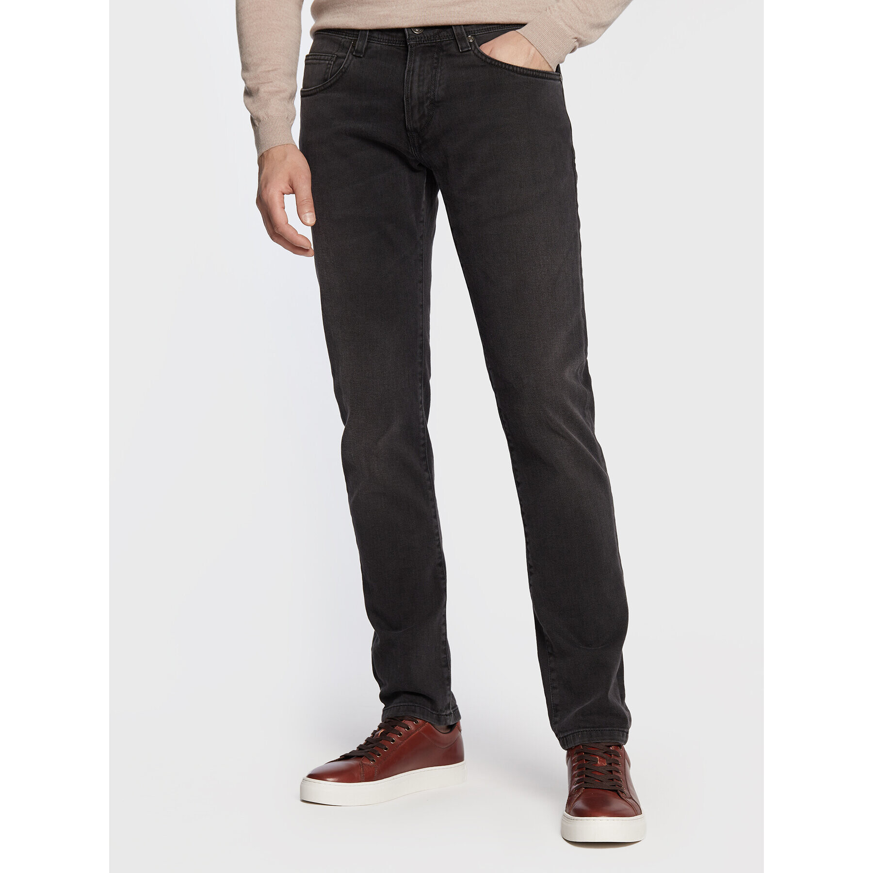 Baldessarini Farmer Jayden B1 16506/000/1498 Fekete Tapered Fit - Pepit.hu