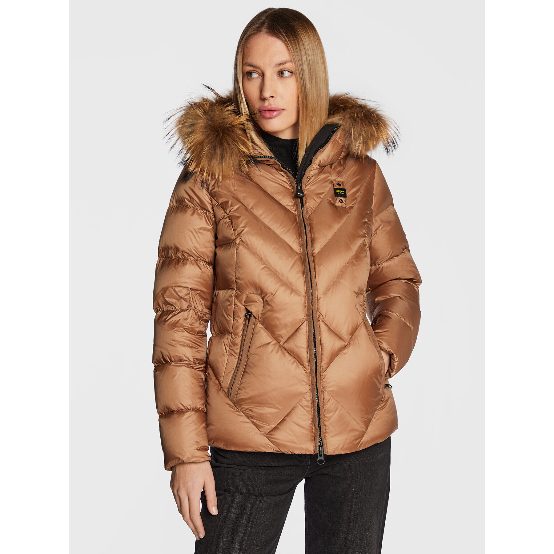 Blauer Pehelykabát Courtney BLDC03214 006047 Barna Regular Fit - Pepit.hu