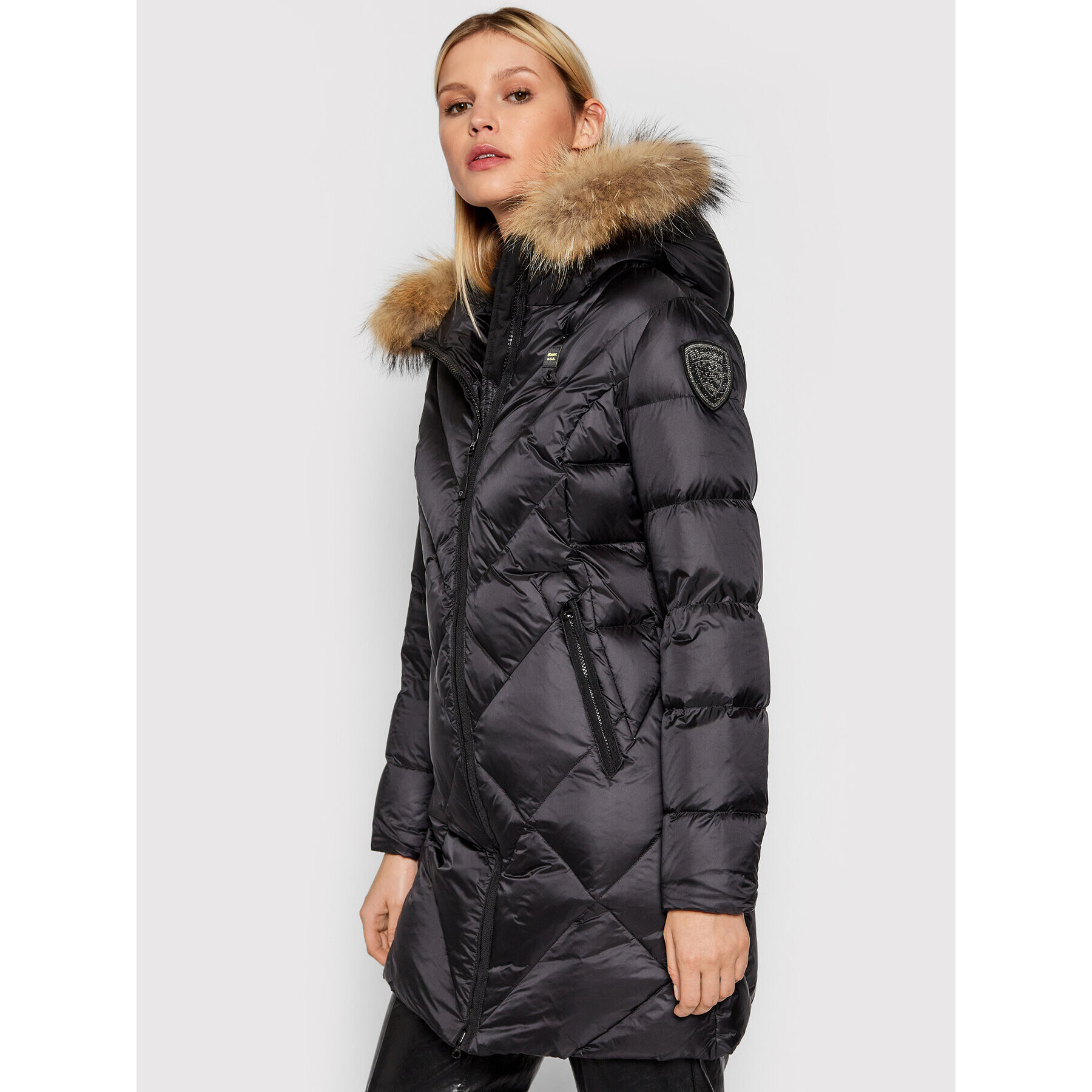 Blauer Pehelykabát Regina 21WBLDK03043 004938 Fekete Regular Fit - Pepit.hu